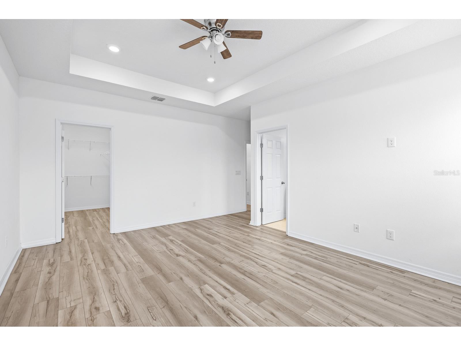 5740 Spotted Harrier Way Lithia FL 33547 TB8516494 image16