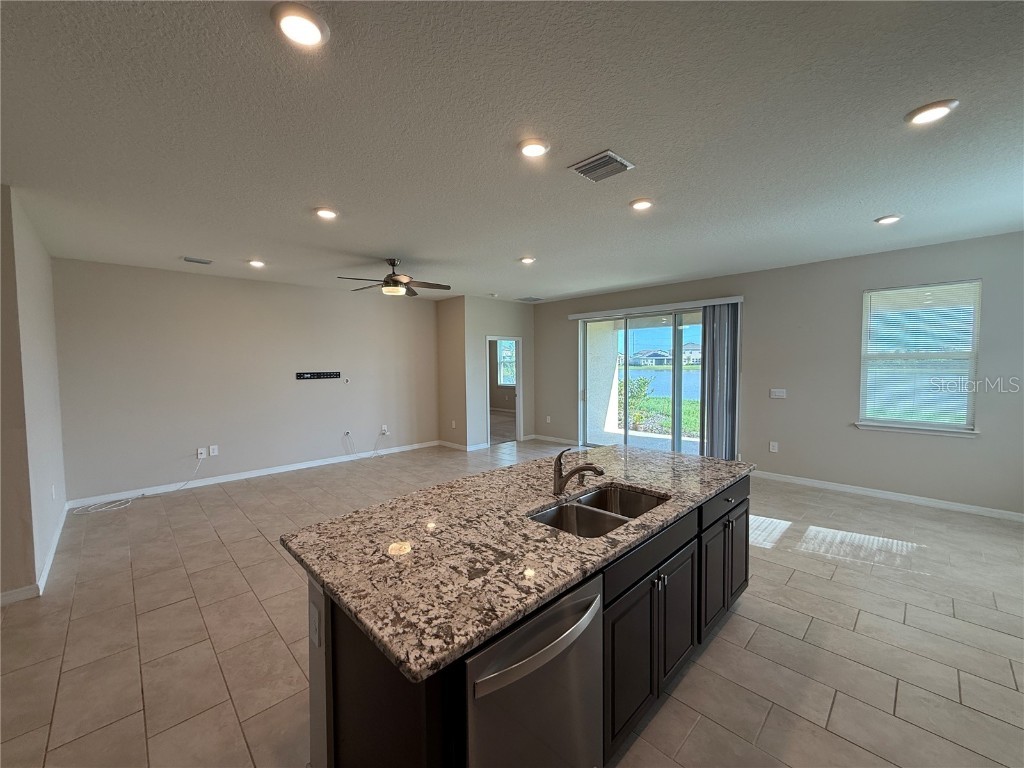 5740 Woodland Sage Drive Sarasota FL 34238 A4667169 image8