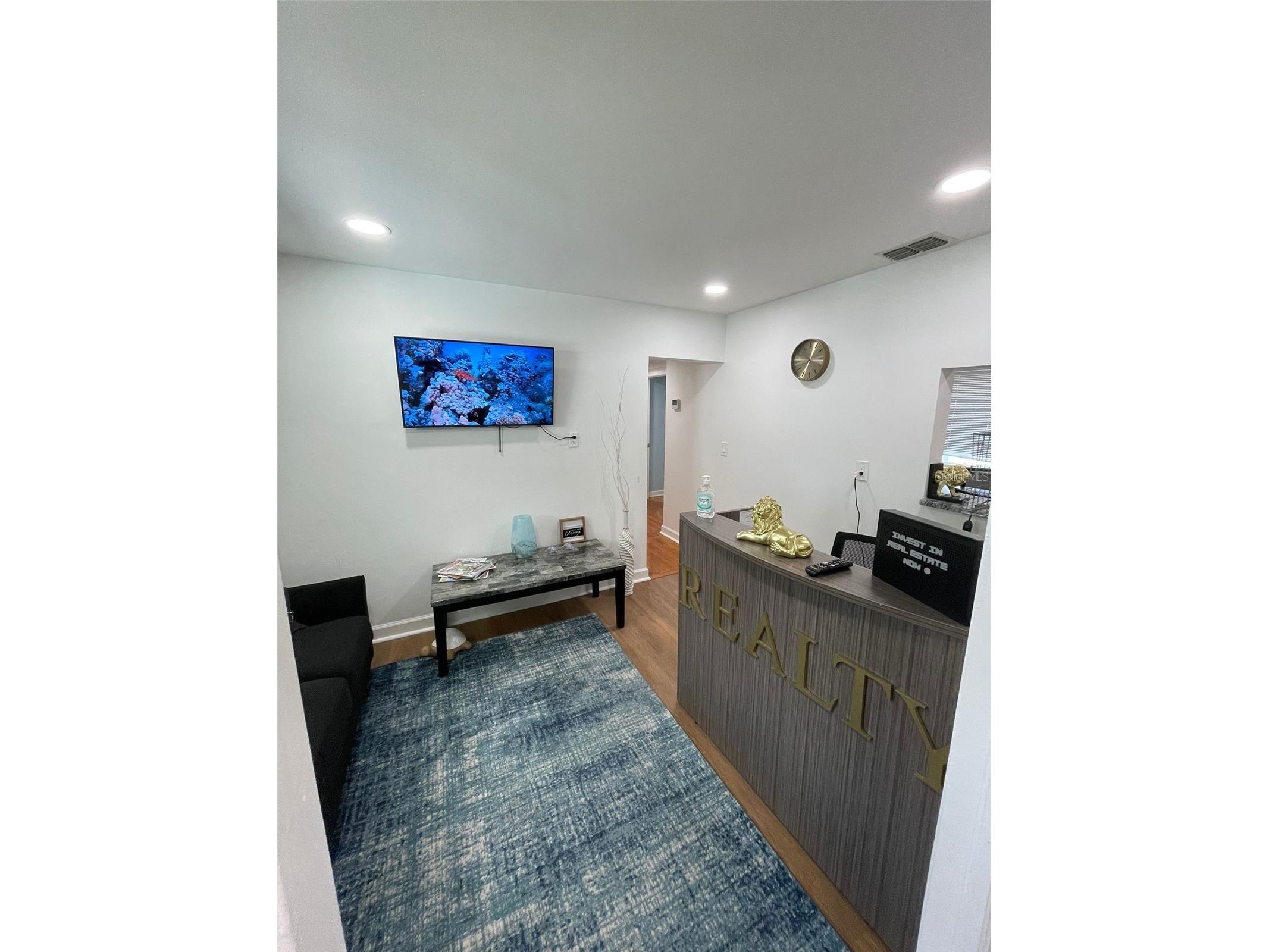 5741 9th Avenue N Saint Petersburg FL 33710 TB8469105 image4