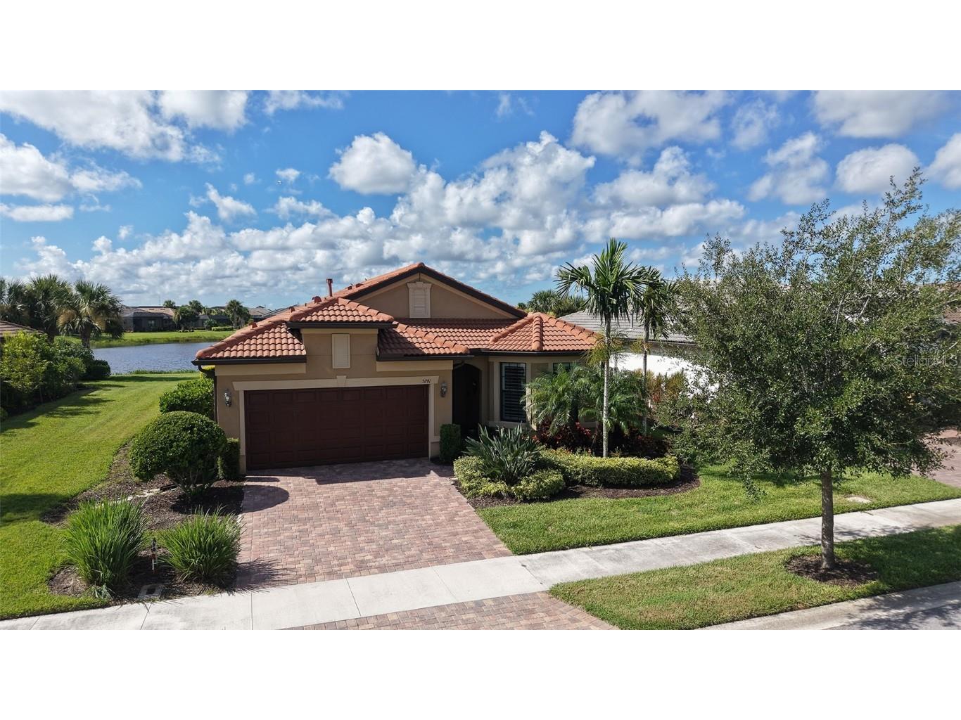 5741 Bay Pine Way Sarasota FL 34238 A4661880 image1