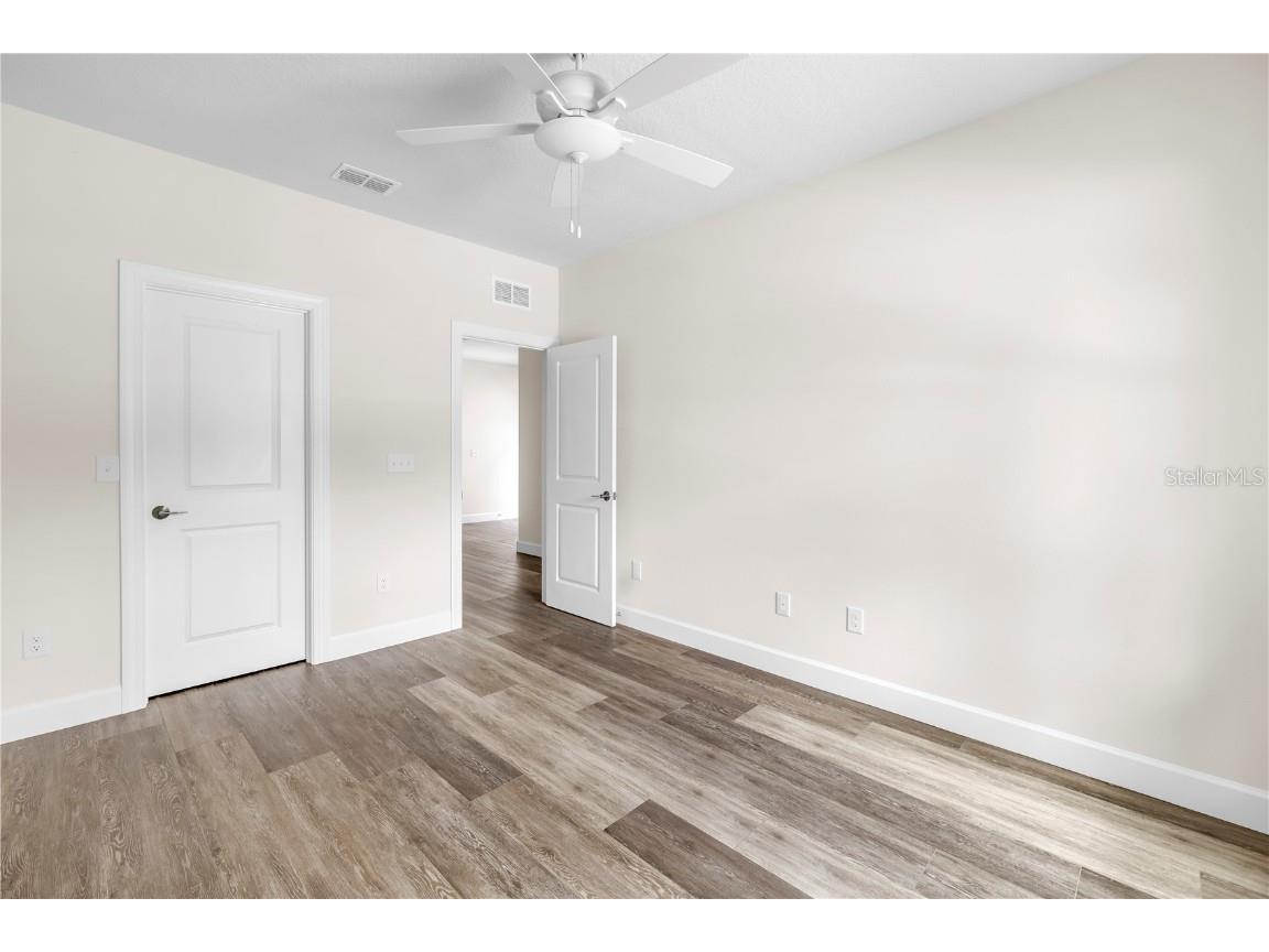 5741 Desert Rose Place Tampa FL 33615 TB8332896 image15