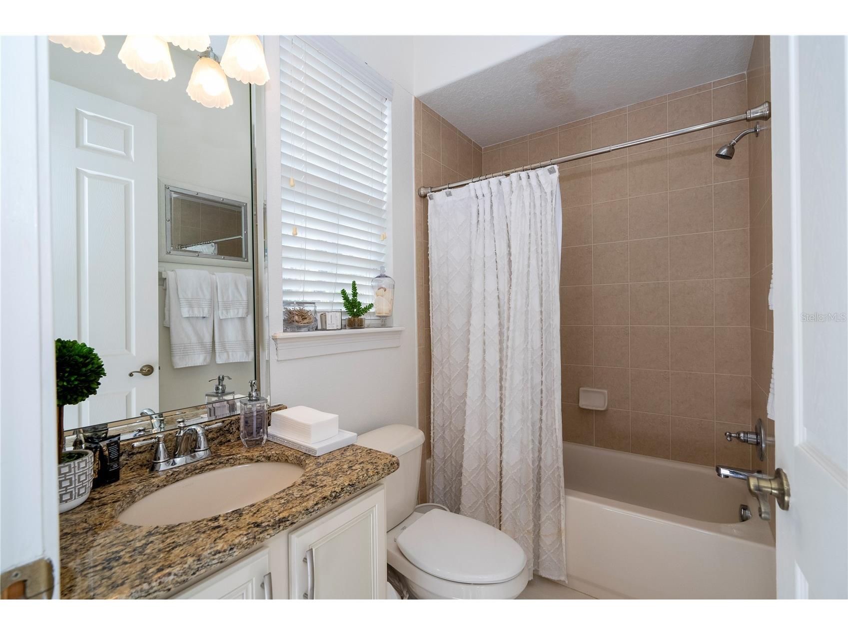 5741 Oxford Moor Boulevard Windermere FL 34786 O6416690 image36
