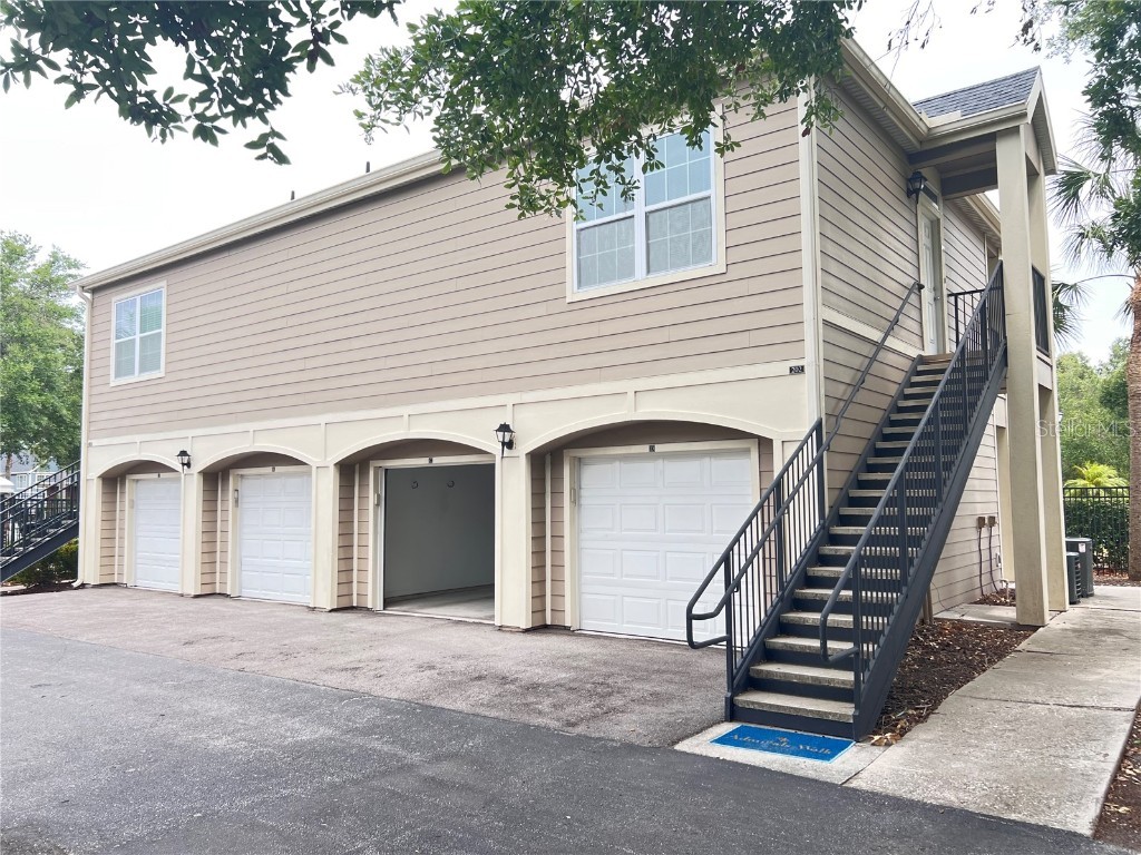 5741 Soldier Circle #202 Sarasota FL 34233 A4649701 image1