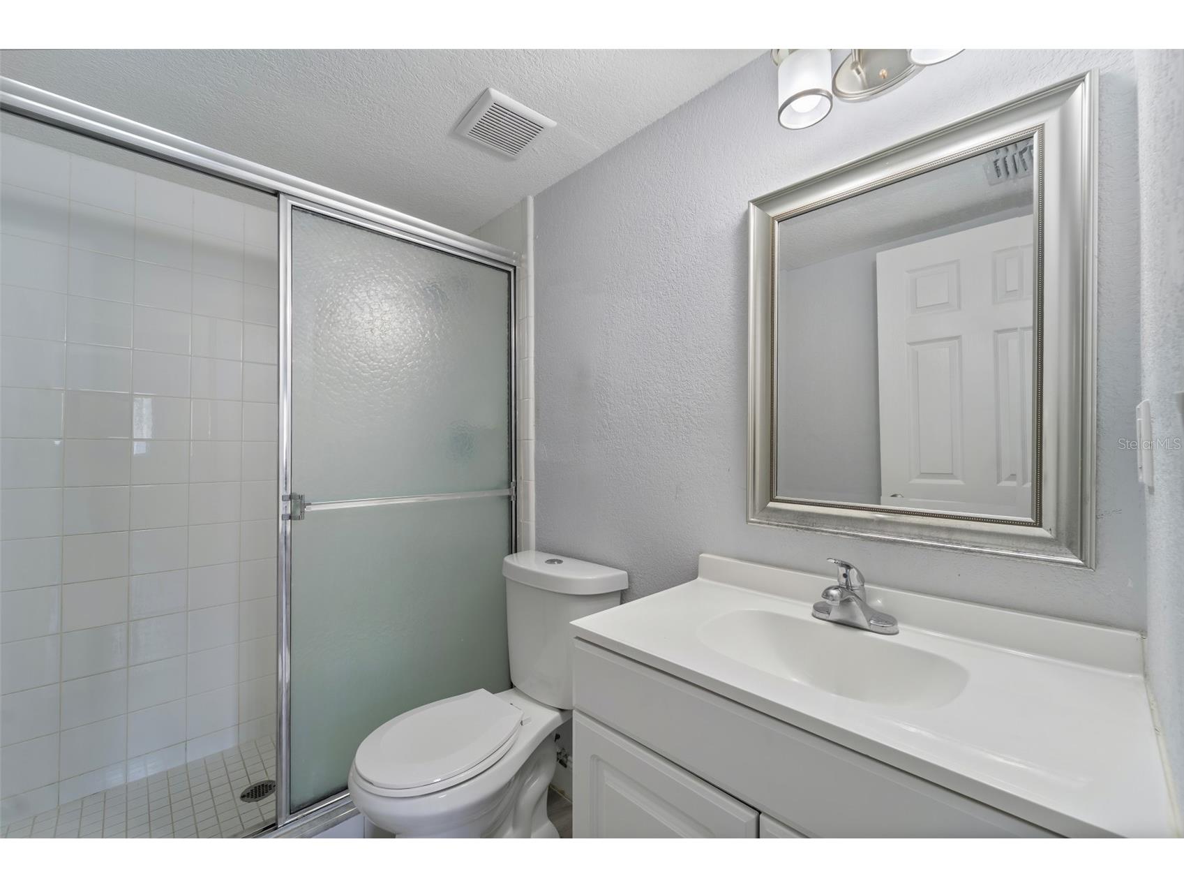 5742 Baywater Drive Tampa FL 33615 TB8480864 image18