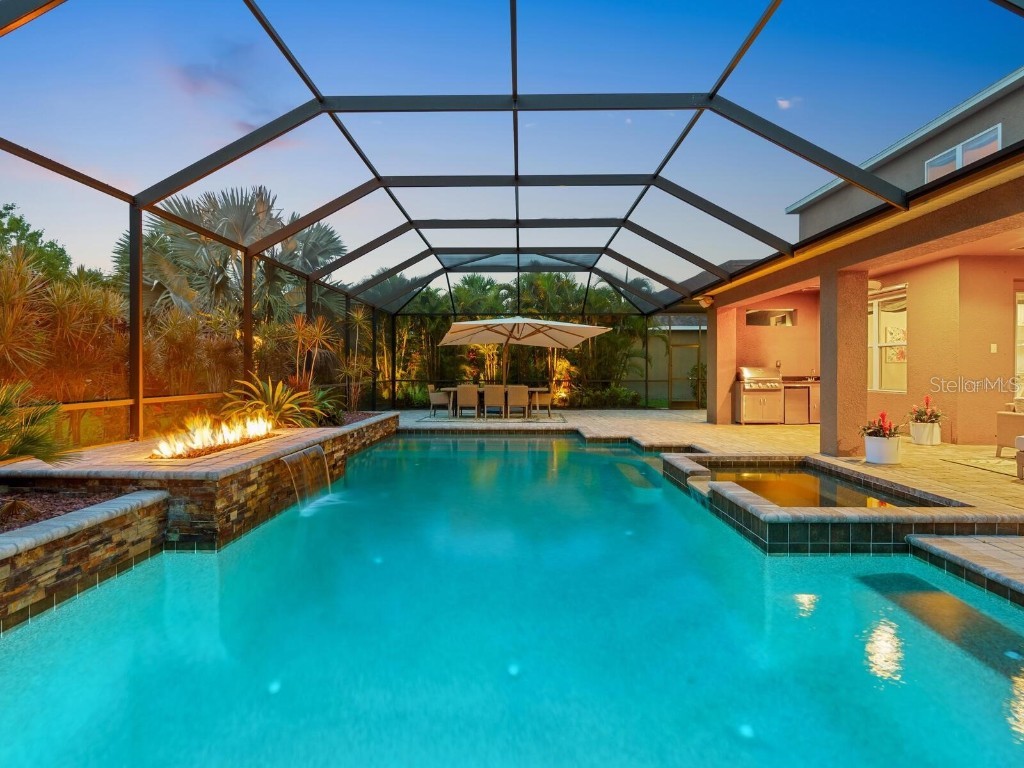 5742 Hydrangea Circle Sarasota FL 34238 A4645921 image34