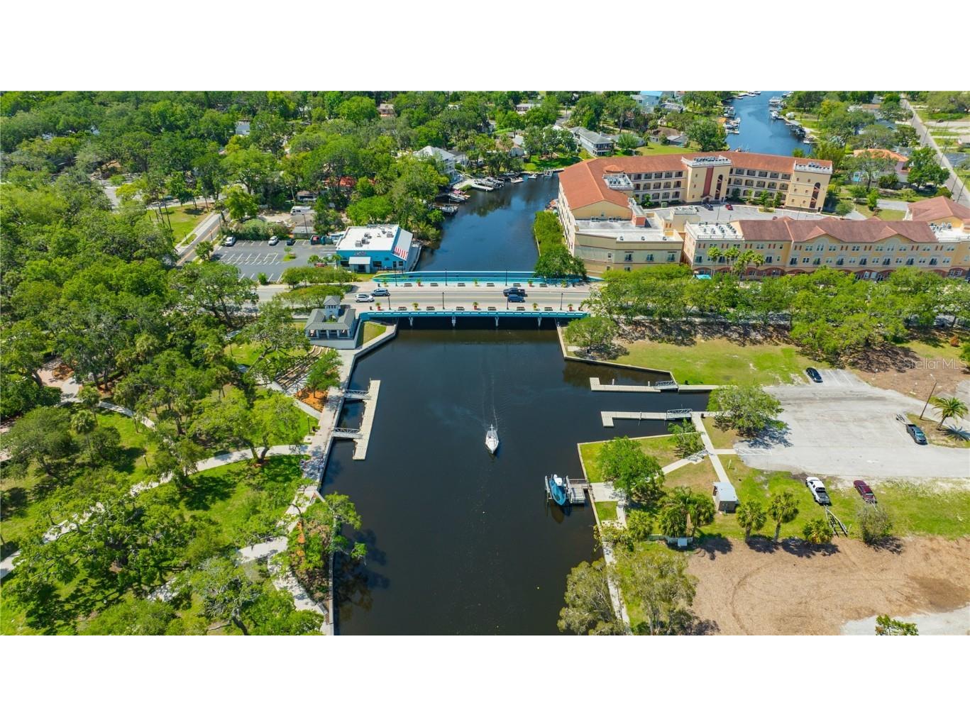 5742 Meadowlane Street New Port Richey FL 34652 W7871410 image52