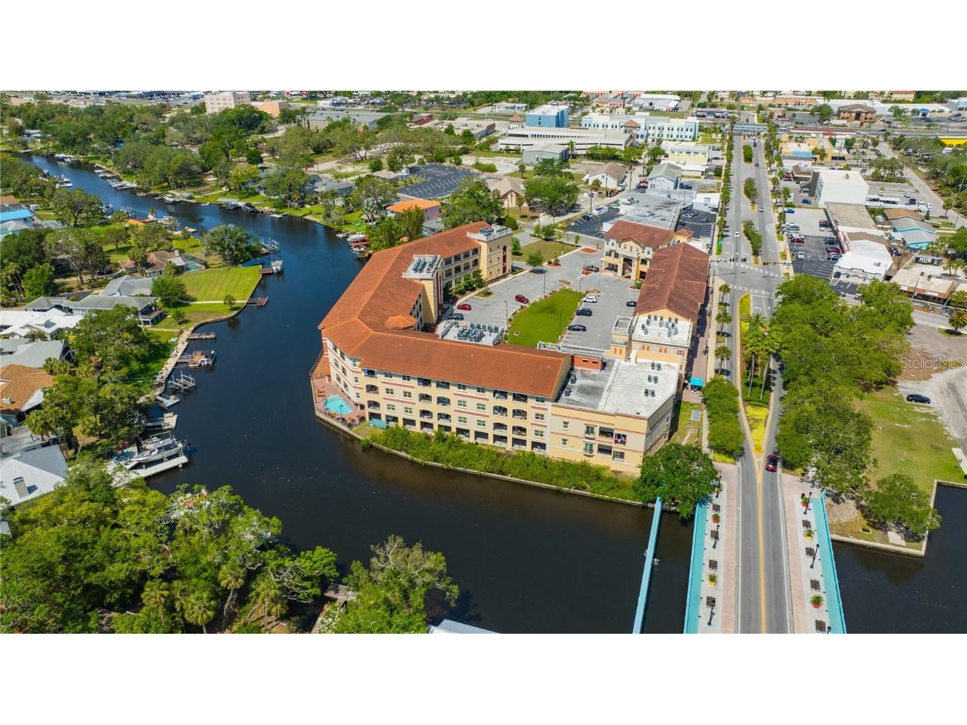 5742 Meadowlane Street New Port Richey FL 34652 W7871410 image54