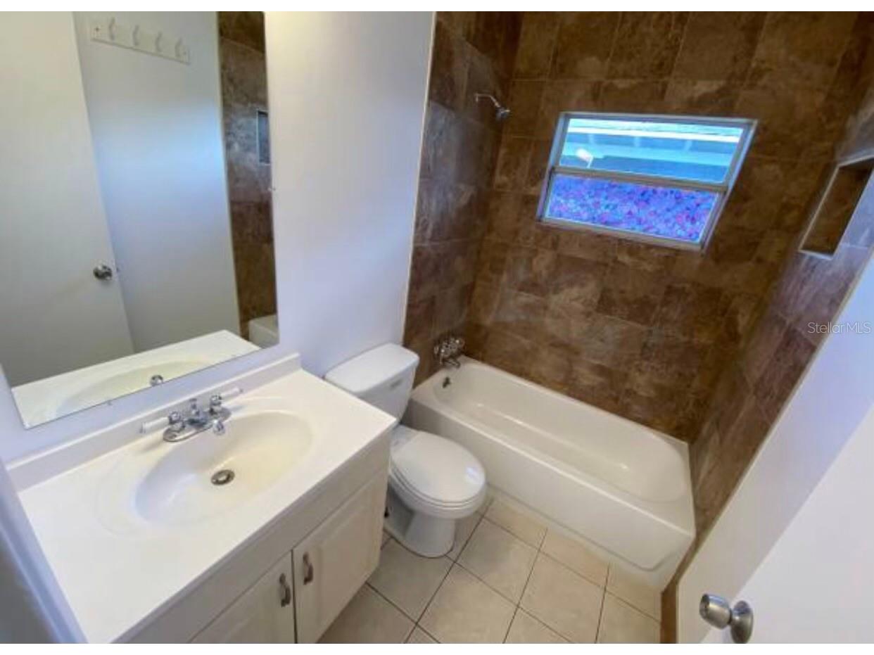 5744 2nd Avenue N Saint Petersburg FL 33710 TB8526706 image7