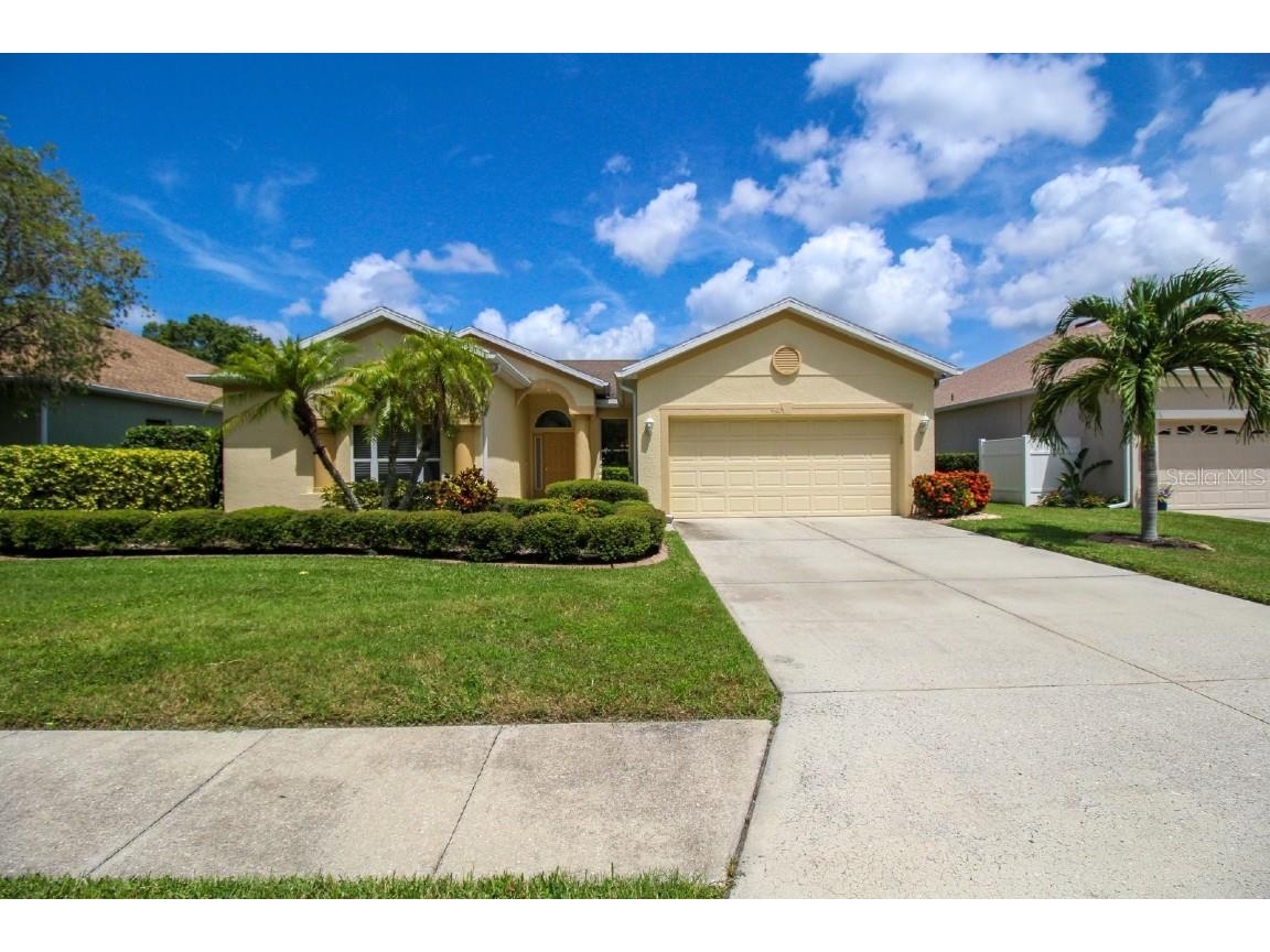 5744 43rd Court E Bradenton FL 34203 A4578283 image1