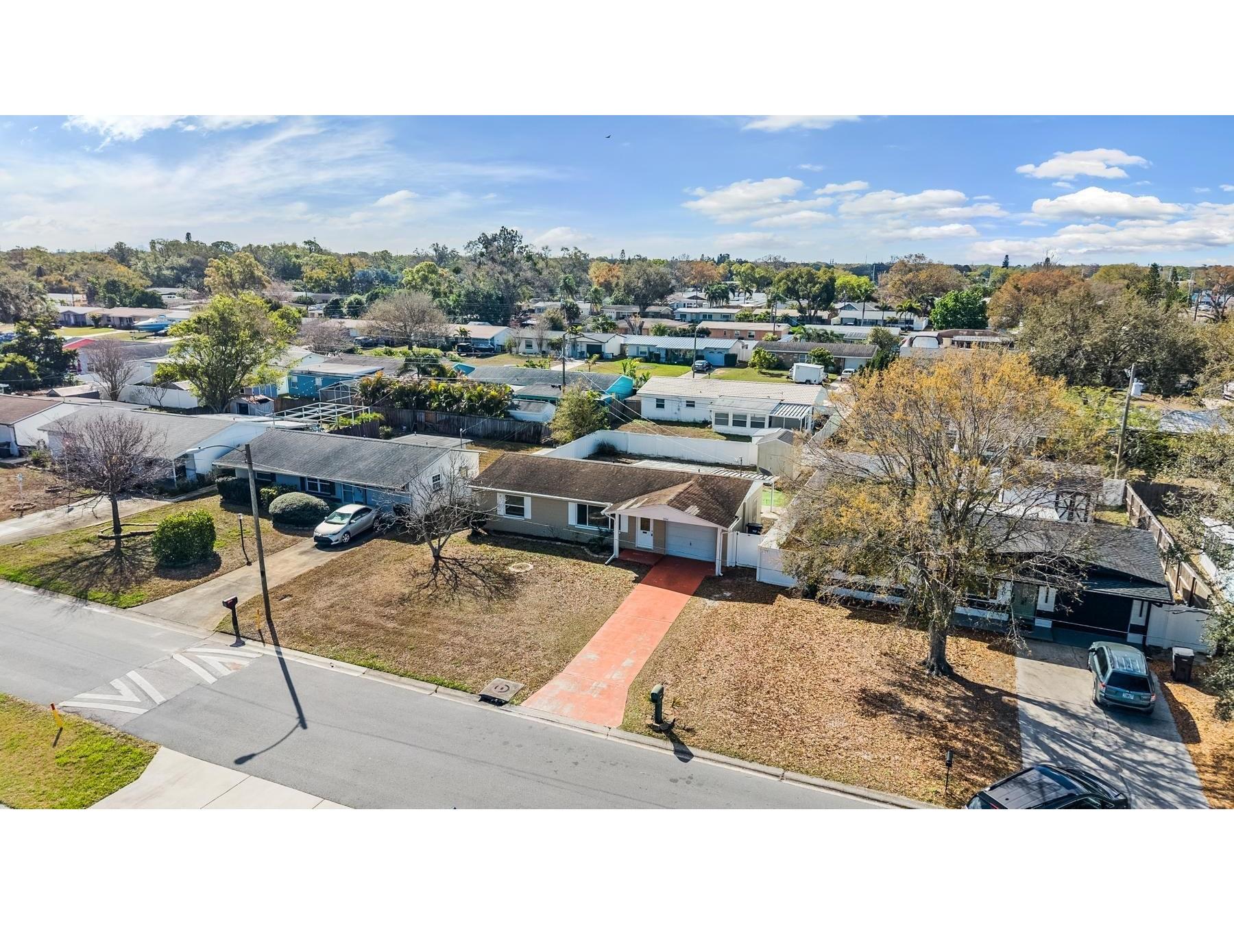 5744 58th Avenue N Saint Petersburg FL 33709 TB8482634 image33