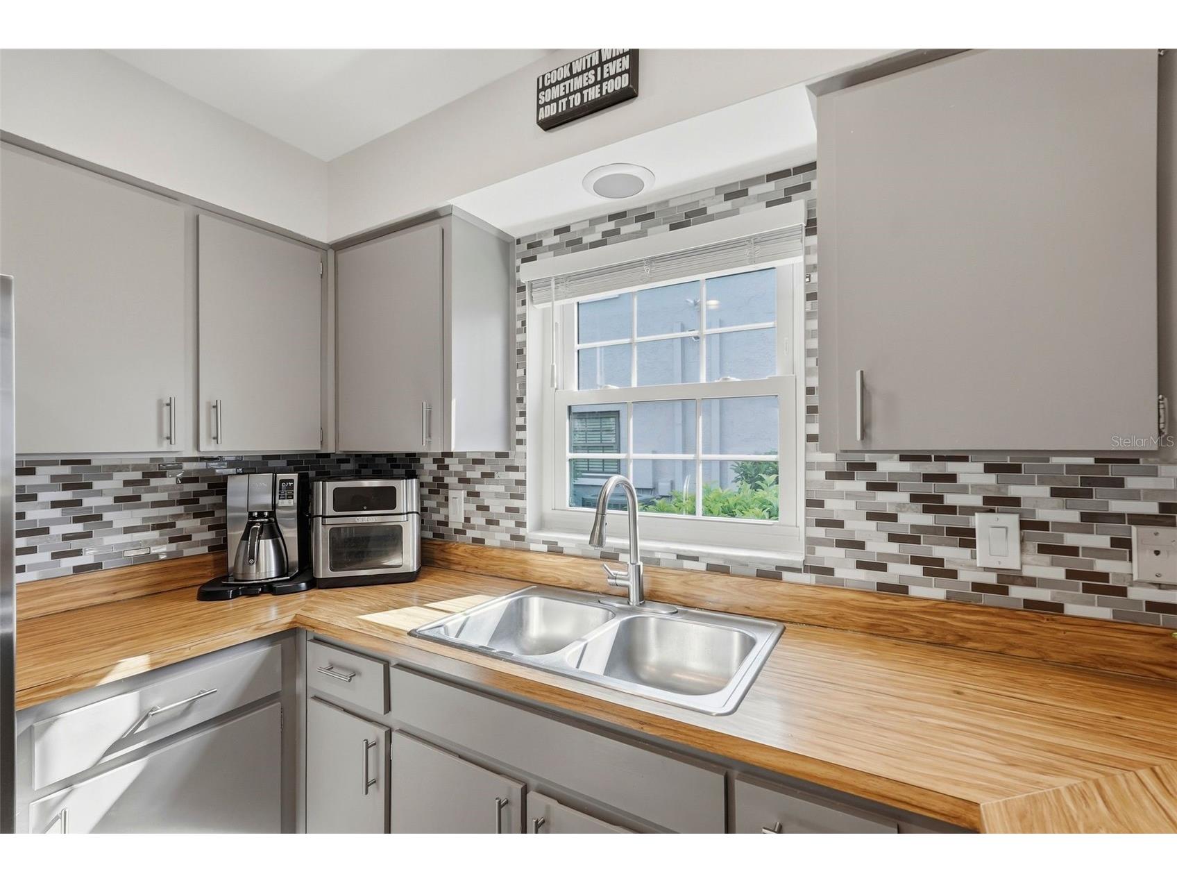 5745 Calais Boulevard N #2 Saint Petersburg FL 33714 A4687589 image27