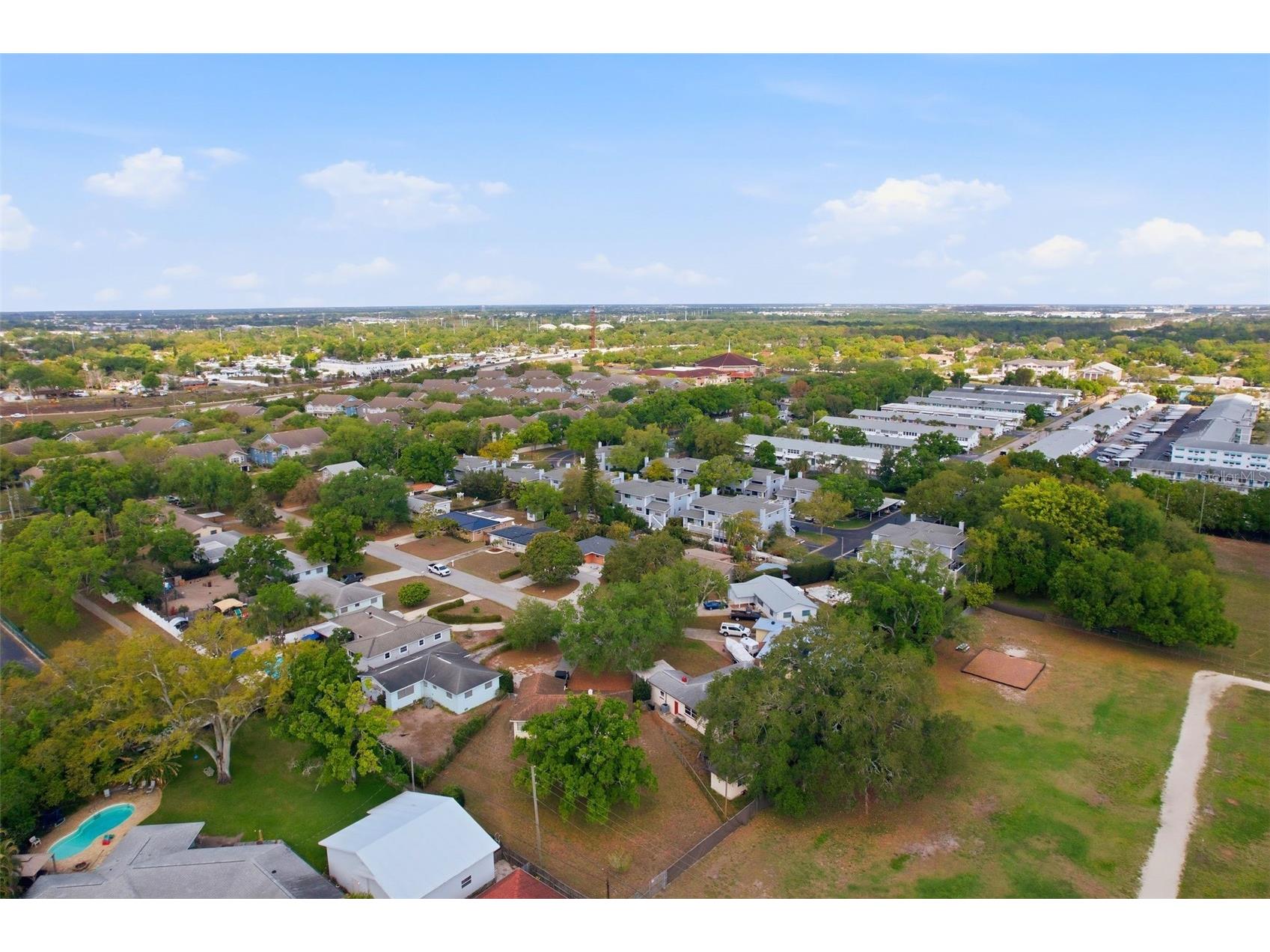 5745 Calais Boulevard N #2 Saint Petersburg FL 33714 A4687589 image47