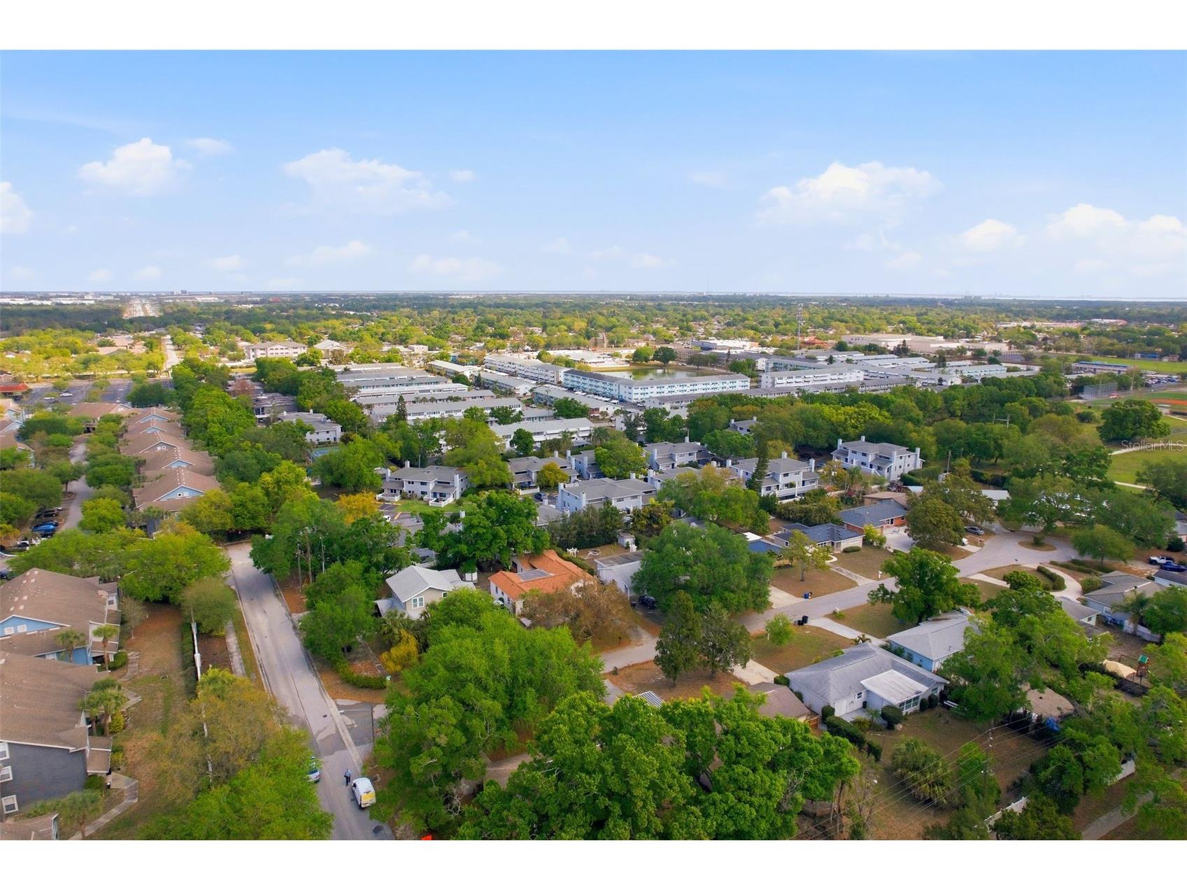 5745 Calais Boulevard N #2 Saint Petersburg FL 33714 A4687589 image48