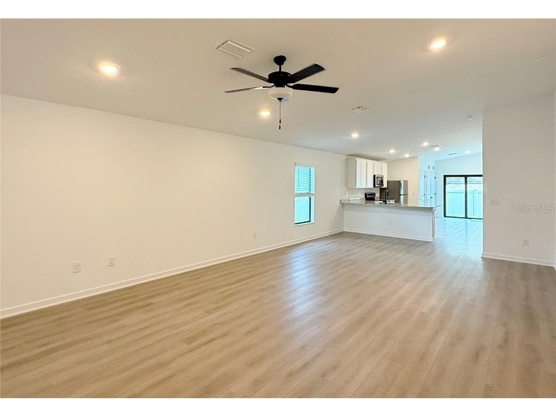 5745 Helmsman Court Tampa FL 33619 TB8416009 image10