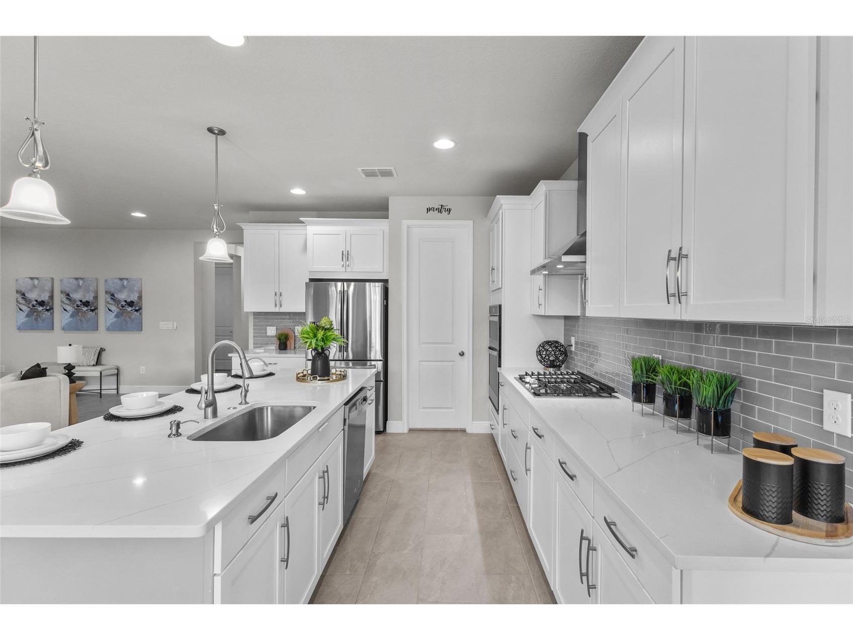 5745 Long Shore Loop Sarasota FL 34238 A4686023 image18