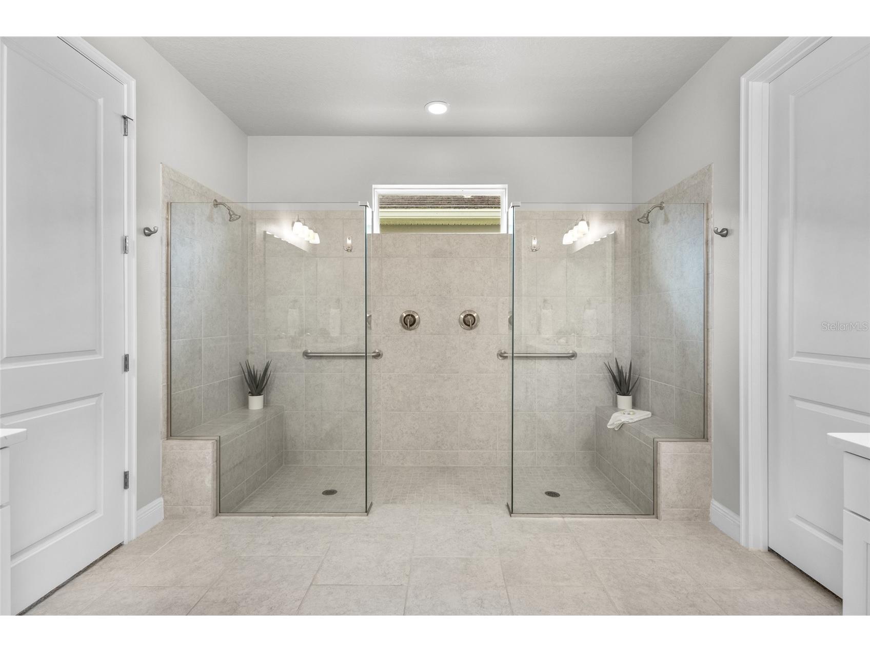 5745 Long Shore Loop Sarasota FL 34238 A4686023 image31