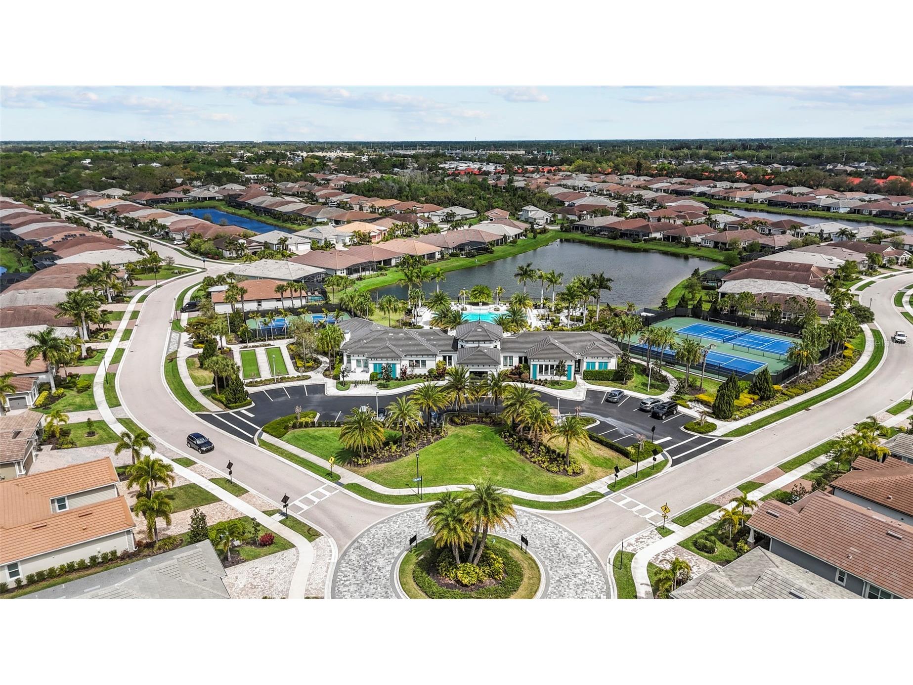 5745 Long Shore Loop Sarasota FL 34238 A4686023 image62