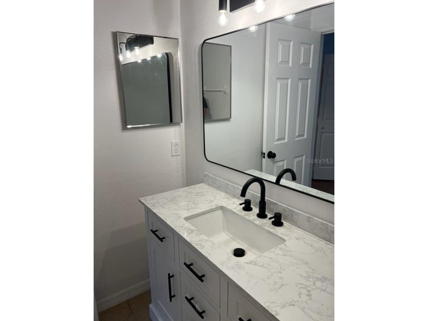 5745 SW 10th Place Gainesville FL 32607 GC538555 image20