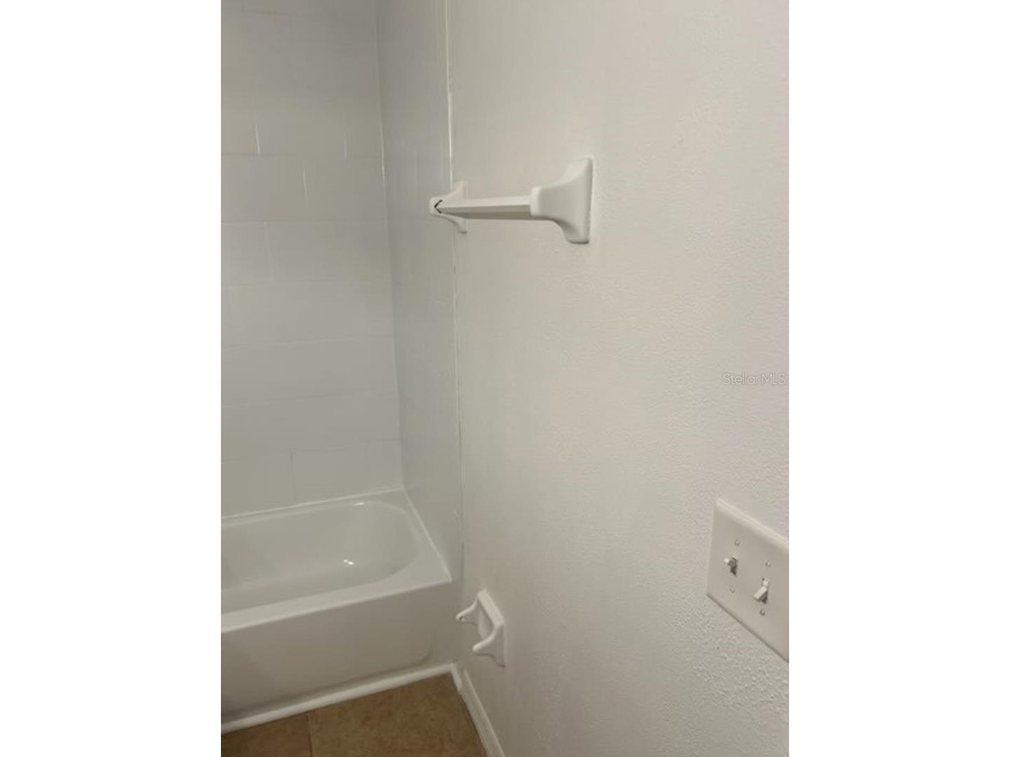 5745 SW 10th Place Gainesville FL 32607 GC538555 image21