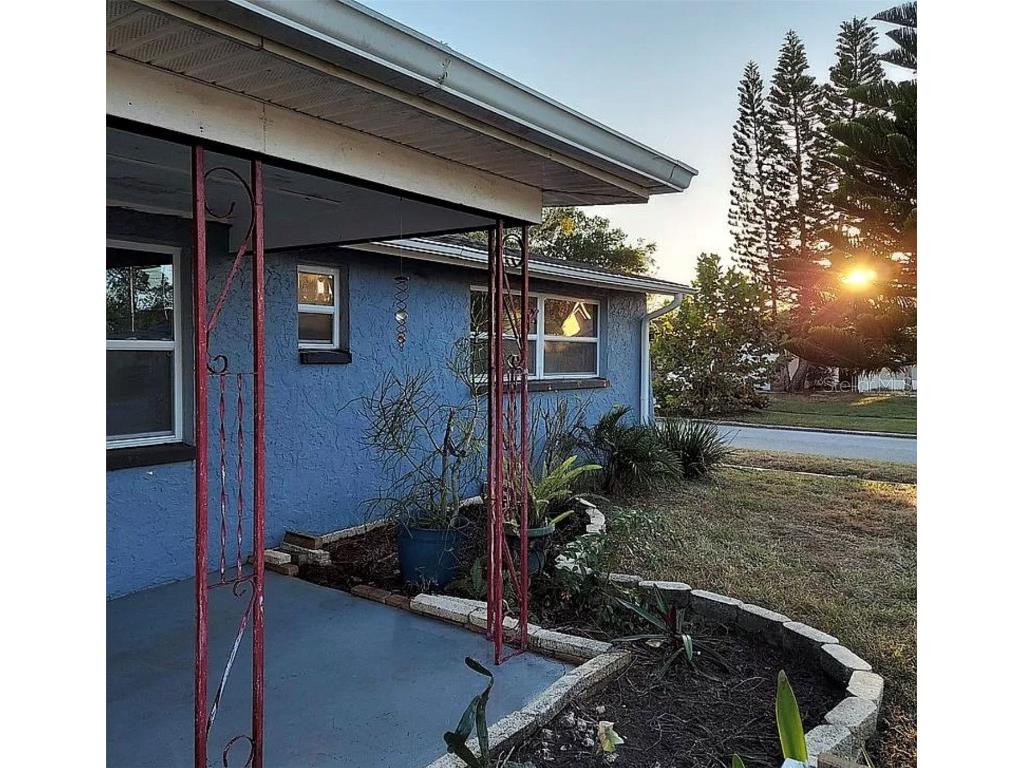 5746 1st Avenue New Port Richey FL 34652 J946356 image1