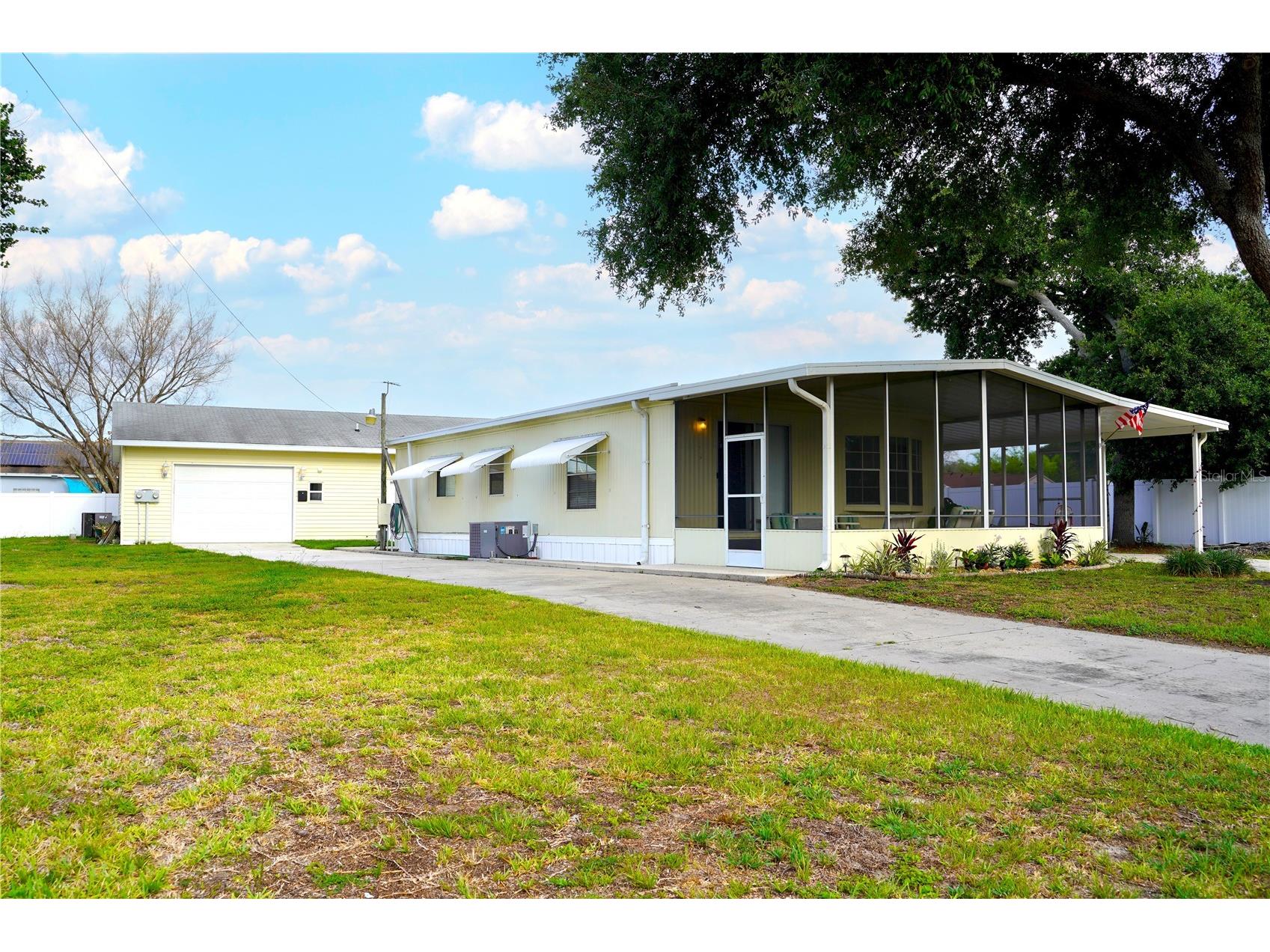 5747 E Lake Fox Drive Winter Haven FL 33884 L4962208 image1