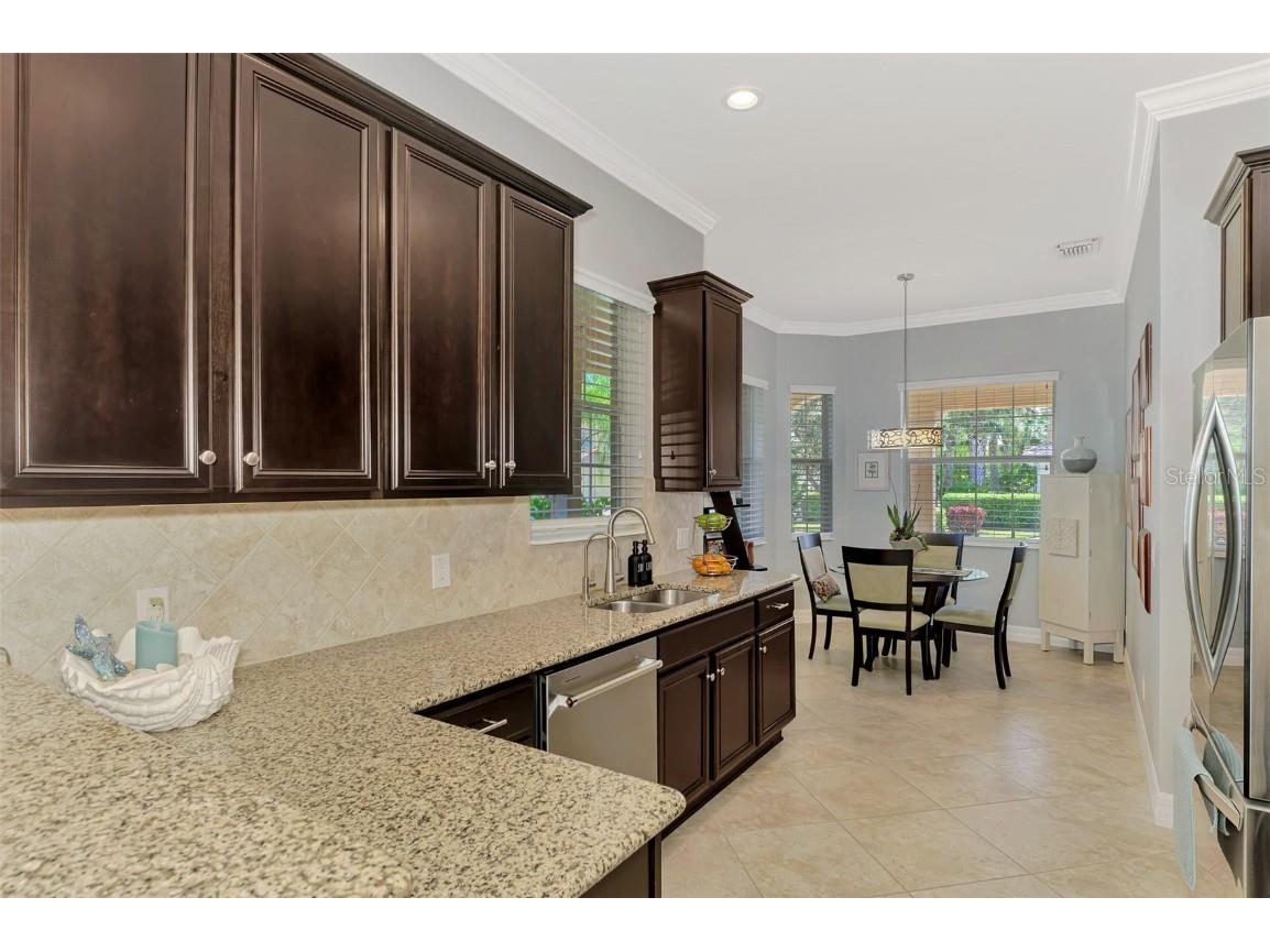 5748 Fossano Drive Sarasota FL 34238 A4671122 image20