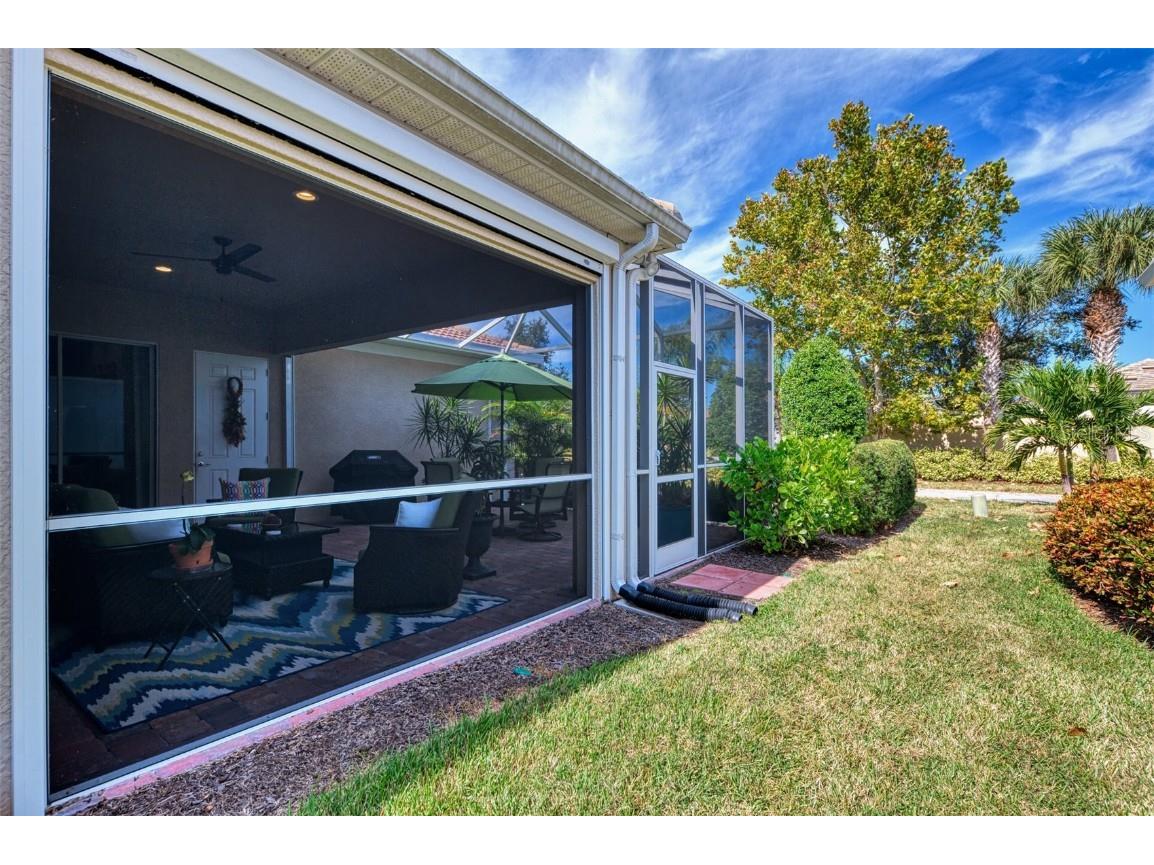 5748 Fossano Drive Sarasota FL 34238 A4671122 image46