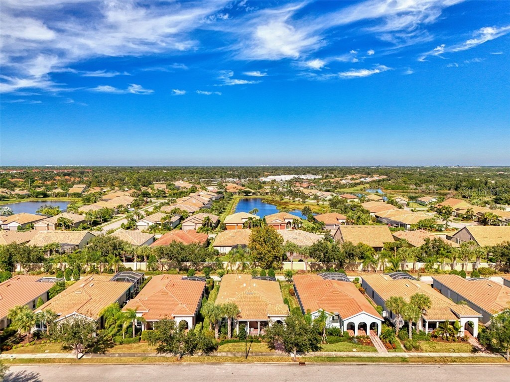 5748 Fossano Drive Sarasota FL 34238 A4671122 image55