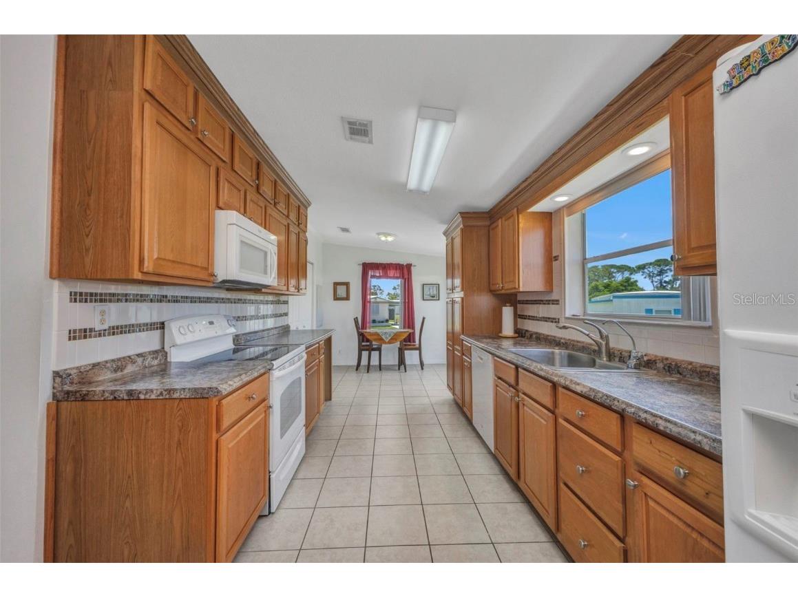 5748 Holiday Park Boulevard North Port FL 34287 C7512668 image15