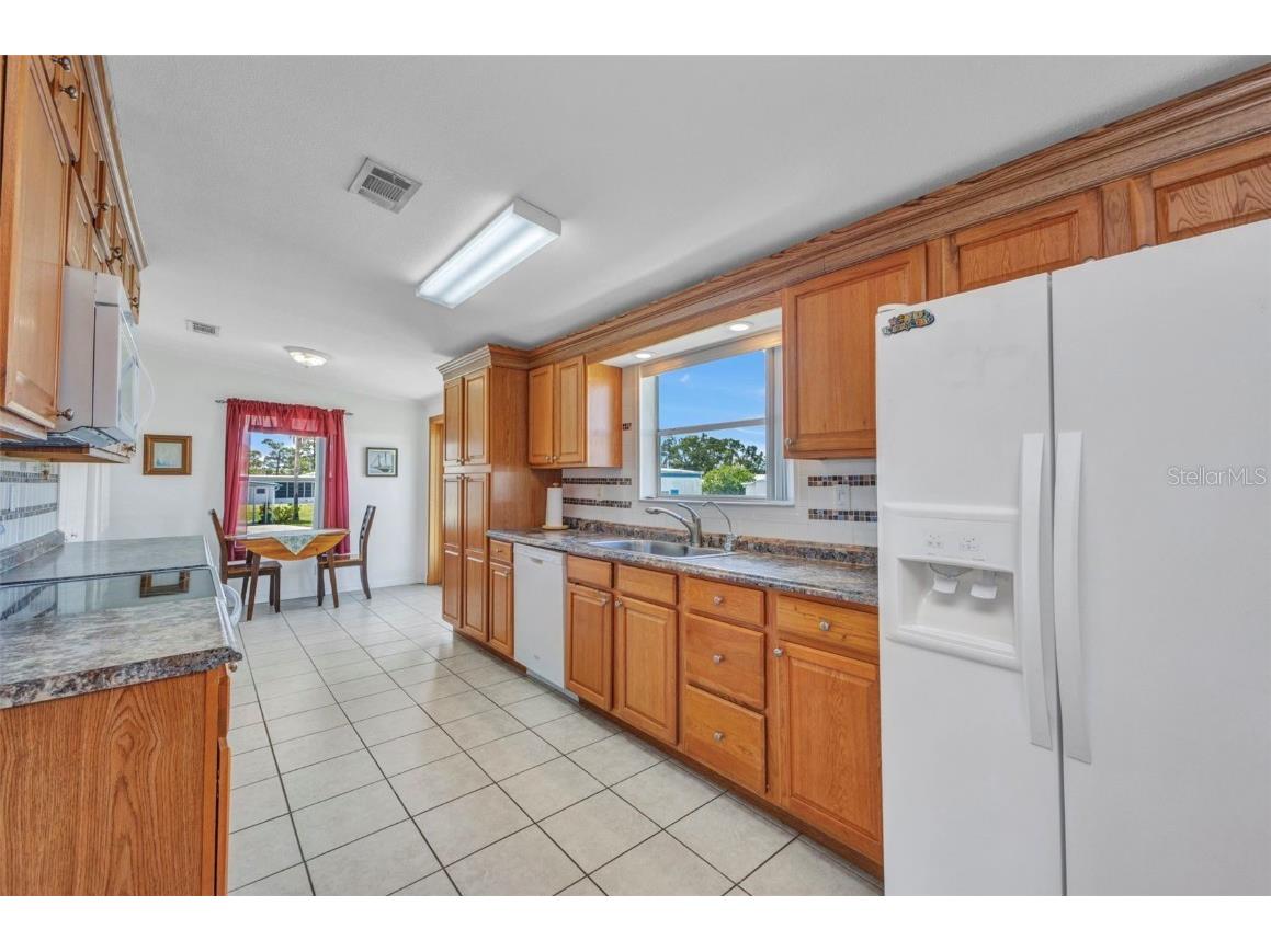 5748 Holiday Park Boulevard North Port FL 34287 C7512668 image17