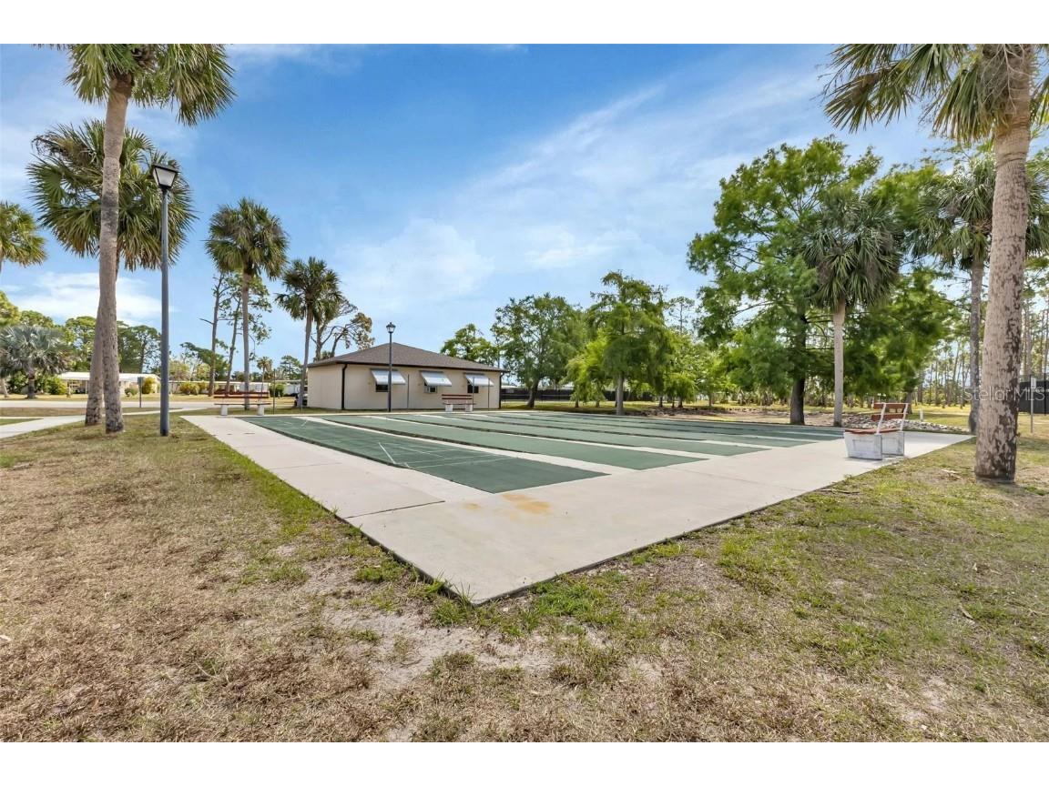 5748 Holiday Park Boulevard North Port FL 34287 C7512668 image40