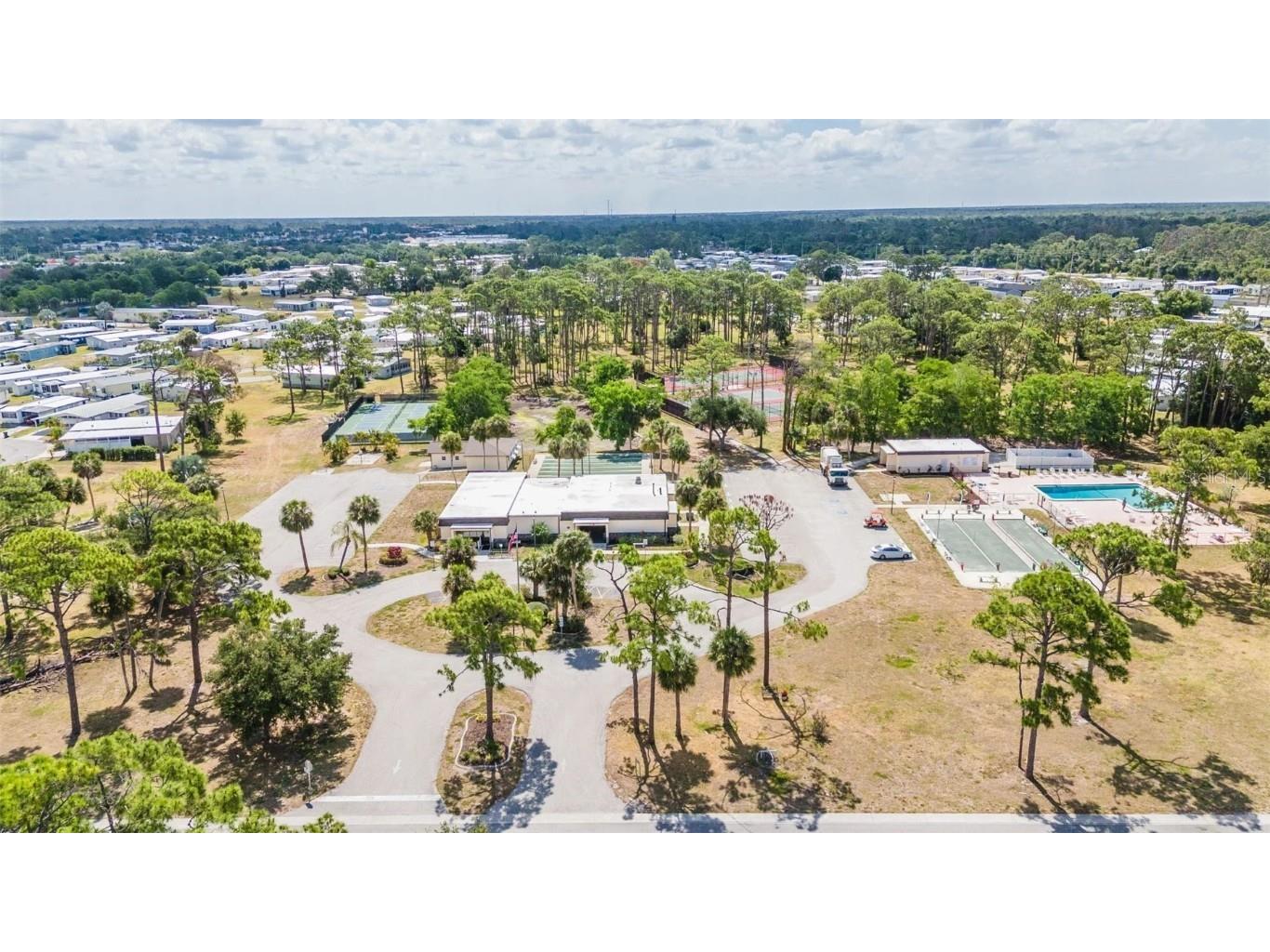 5748 Holiday Park Boulevard North Port FL 34287 C7512668 image52