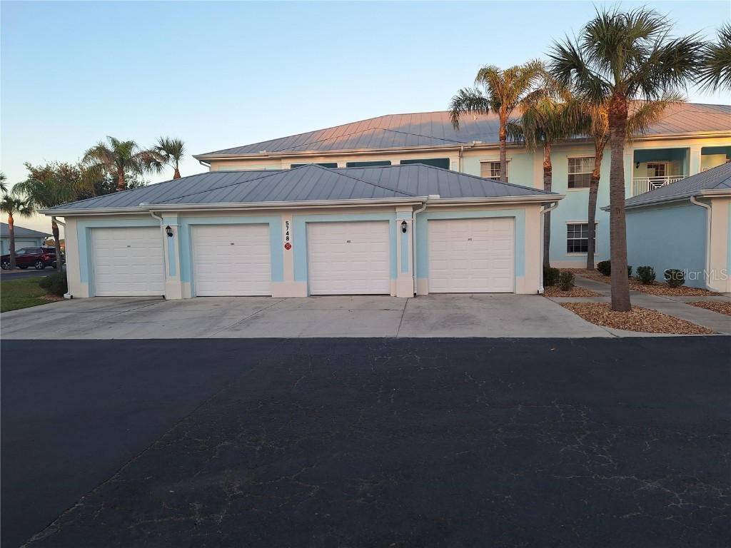 5748 Sabal Trace Drive #102 North Port FL 34287 N6136058 image1
