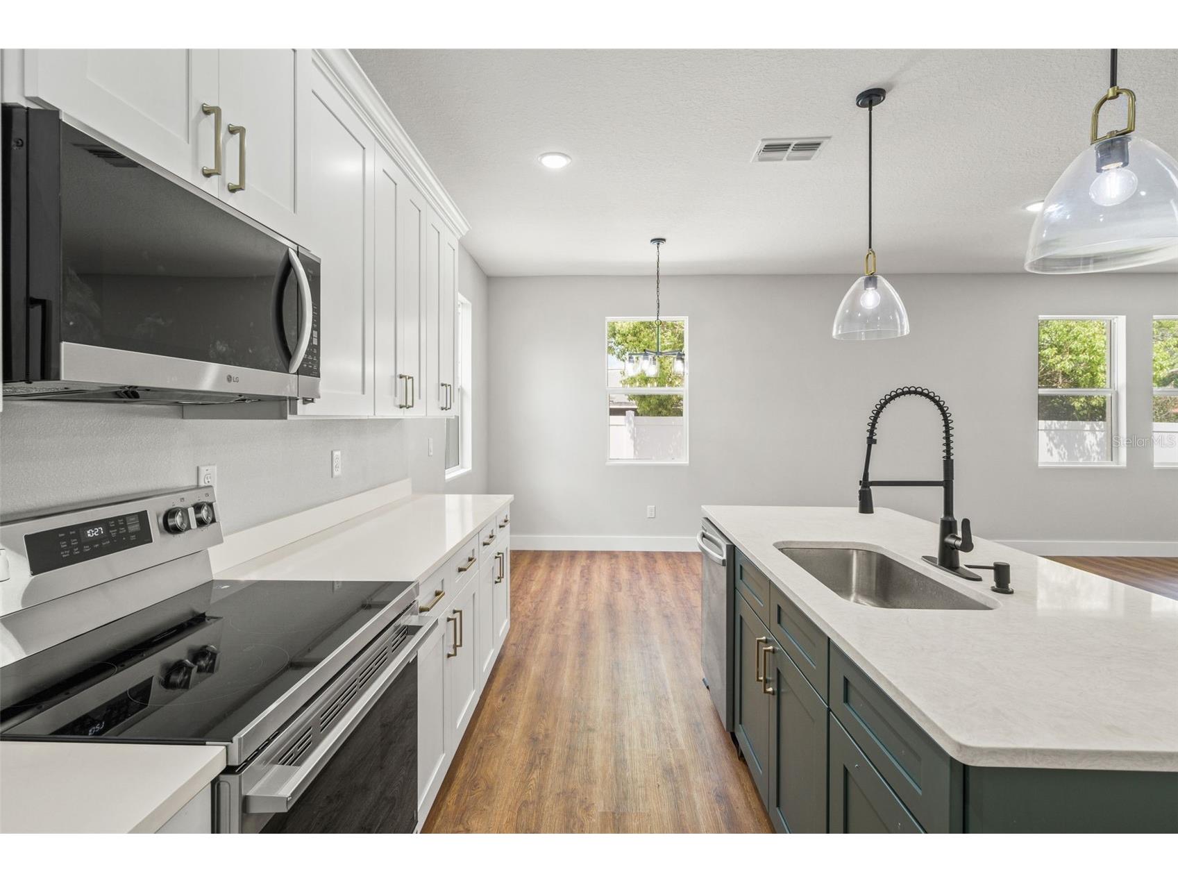 5749 Bacardi Court Holiday FL 34690 TB8494399 image9