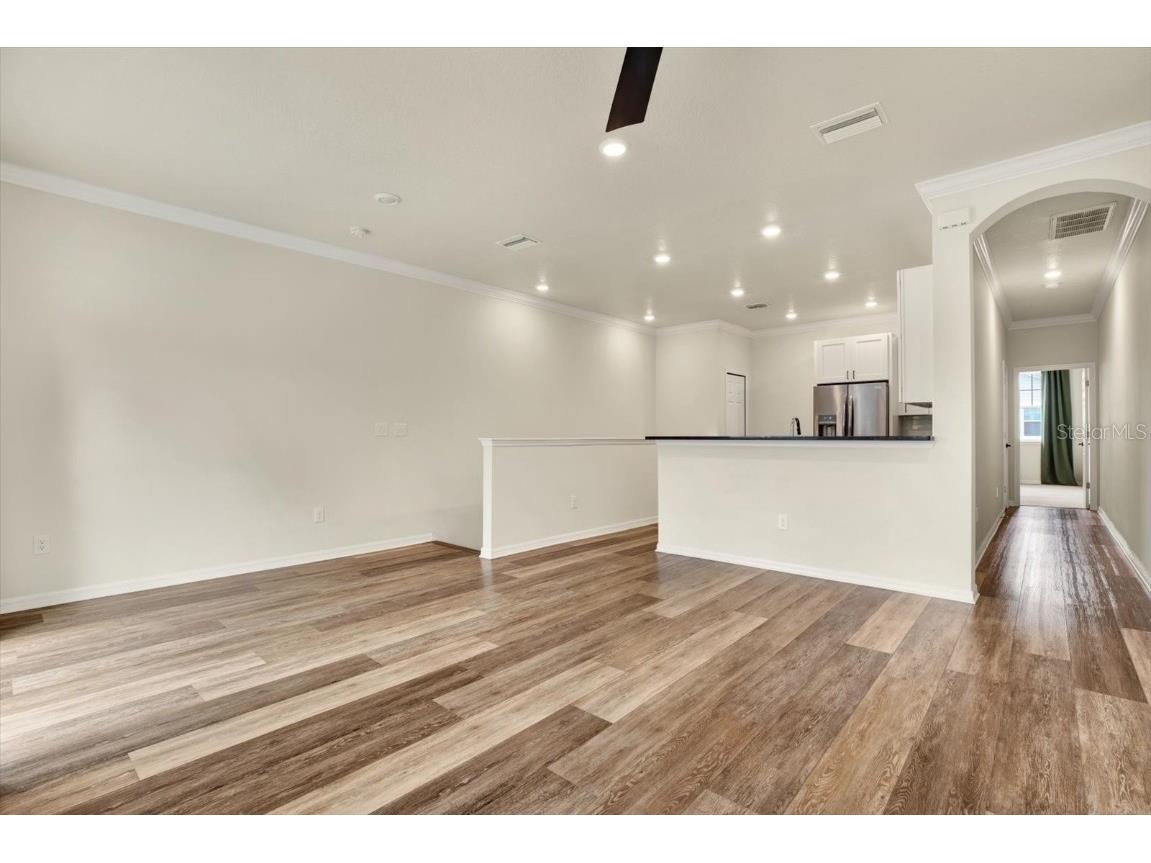 5749 Desert Rose Place Tampa FL 33615 TB8414480 image4