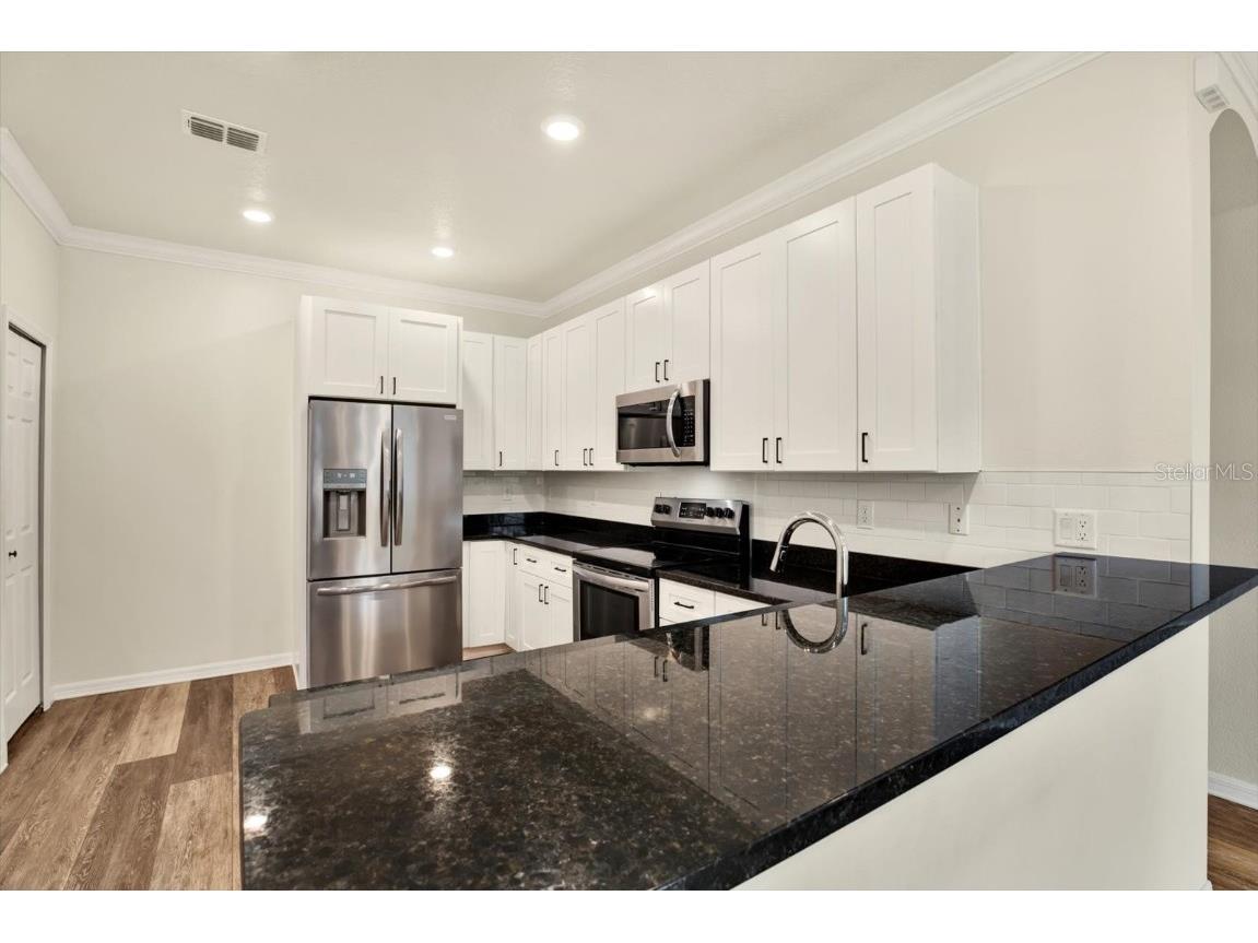 5749 Desert Rose Place Tampa FL 33615 TB8414480 image6