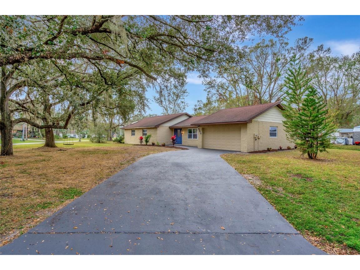 5749 Southernview Drive Zephyrhills FL 33541 TB8394856 image1
