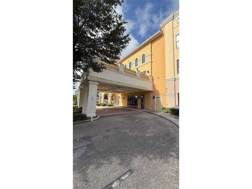 5749 Westgate Drive #UNIT 103 Orlando FL 32835 O6296860 image3