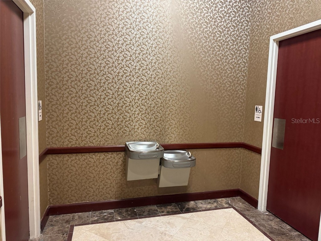 5749 Westgate Drive #UNIT 201 Orlando FL 32835 O6297906 image12