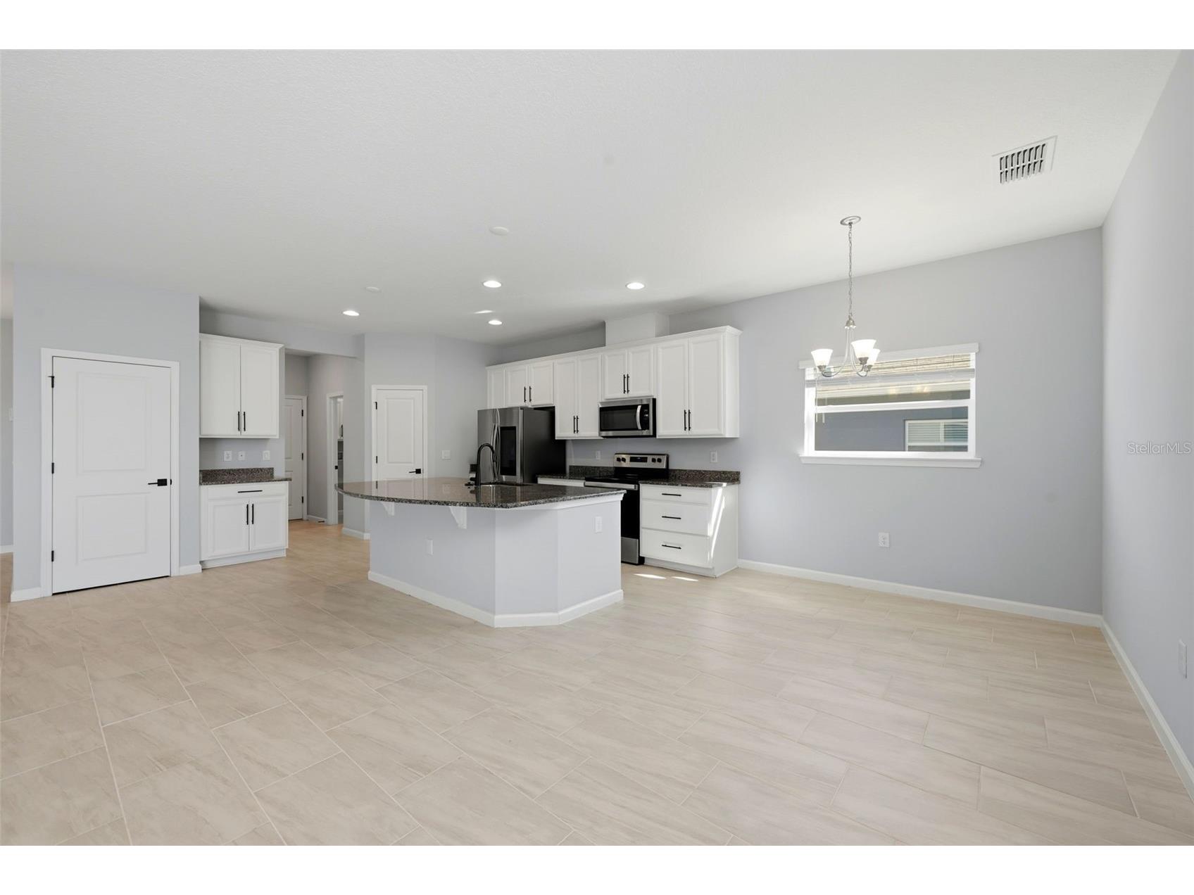 575 Avila Place Howey In The Hills FL 34737 O6376248 image11