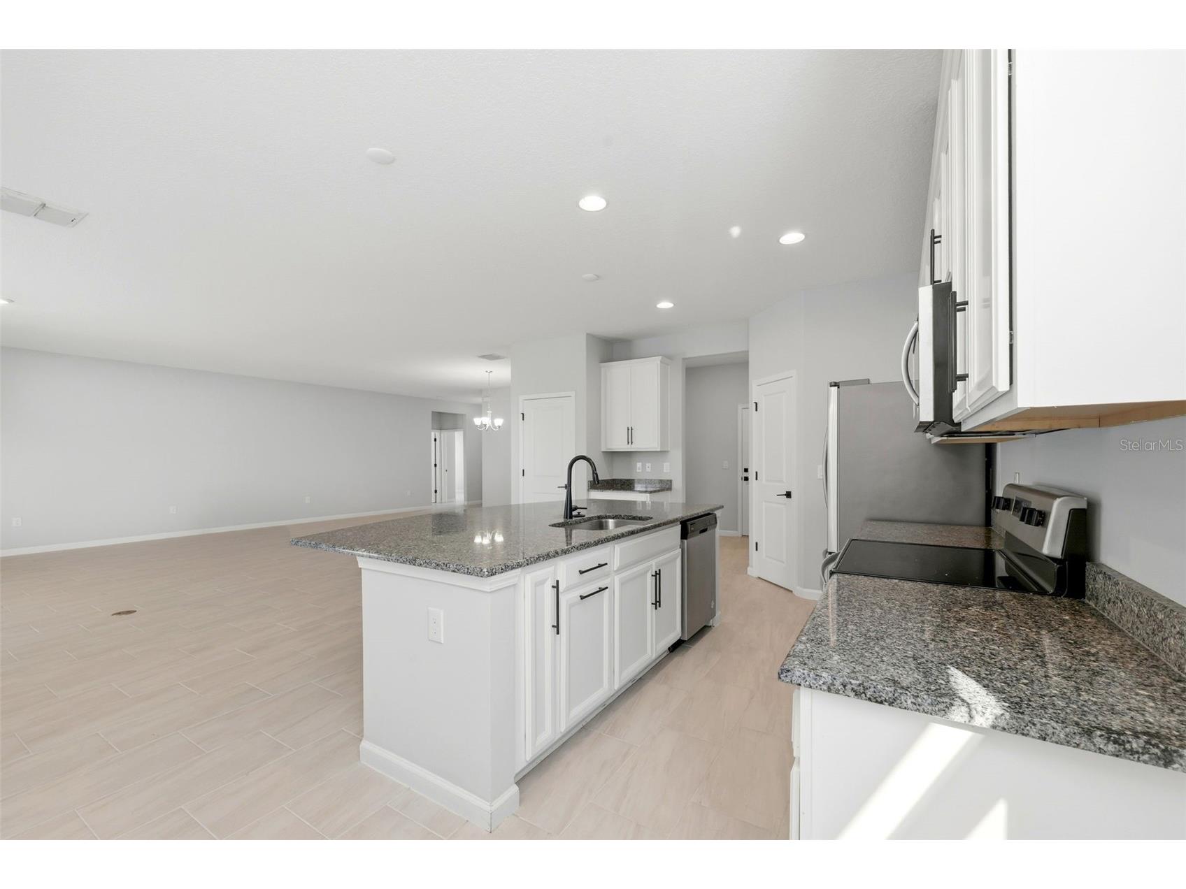 575 Avila Place Howey In The Hills FL 34737 O6376248 image13