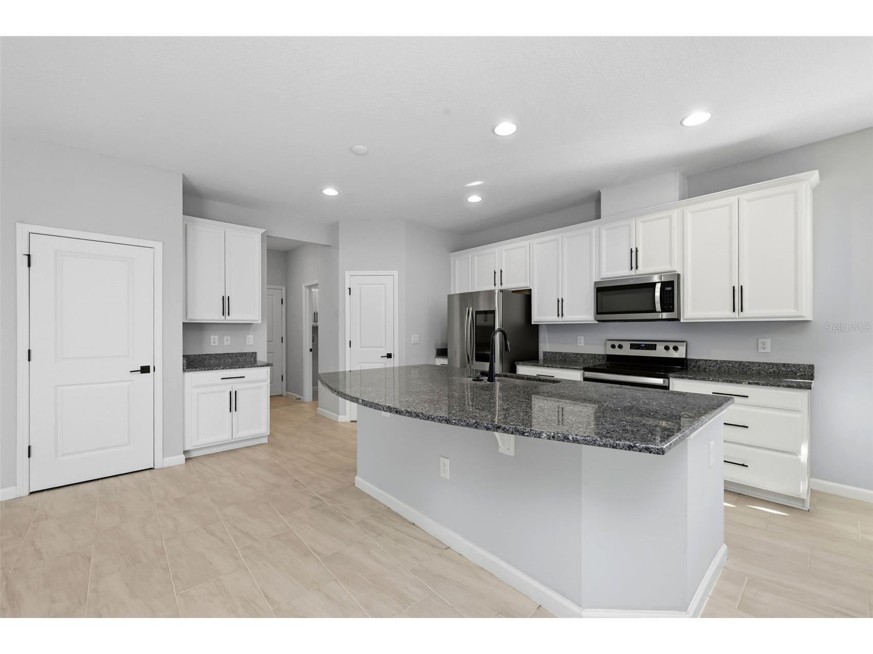 575 Avila Place Howey In The Hills FL 34737 O6376248 image15