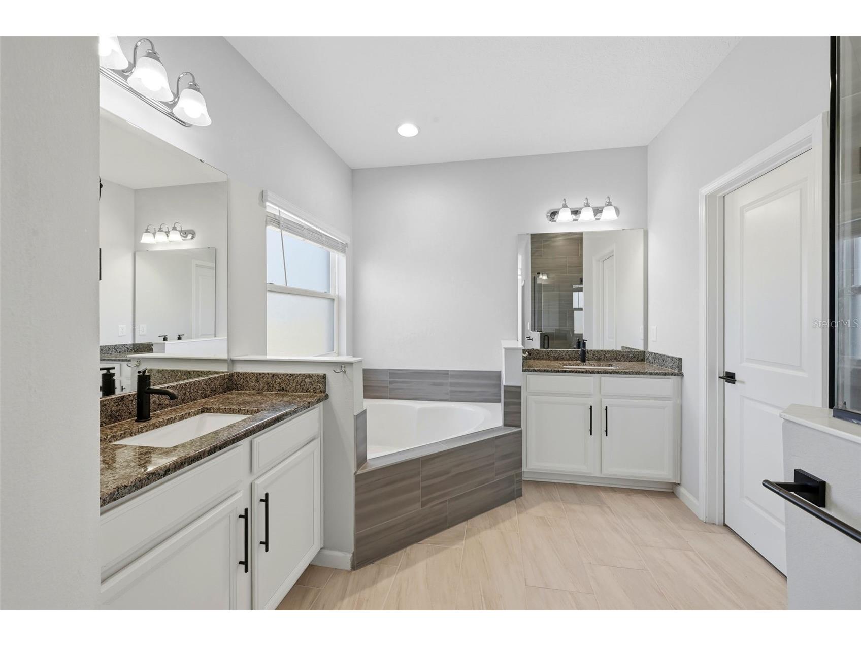 575 Avila Place Howey In The Hills FL 34737 O6376248 image23