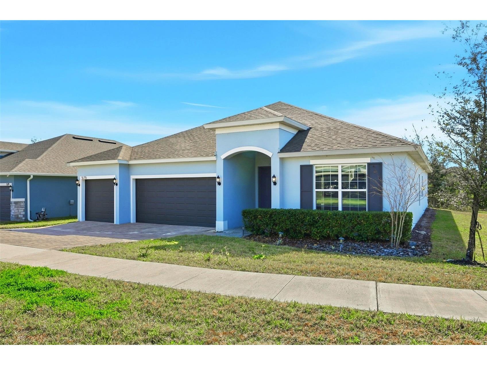 575 Avila Place Howey In The Hills FL 34737 O6376248 image3