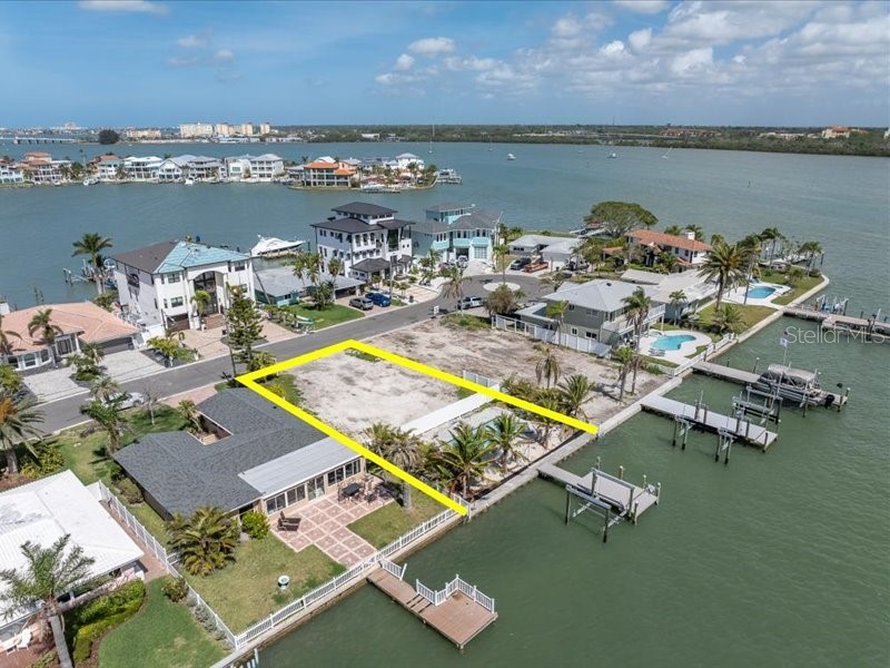 575 Crystal Drive Madeira Beach FL 33708 - BOCA CIEGA BAY TB8361629 image3