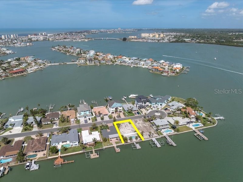 575 Crystal Drive Madeira Beach FL 33708 - BOCA CIEGA BAY TB8361629 image4