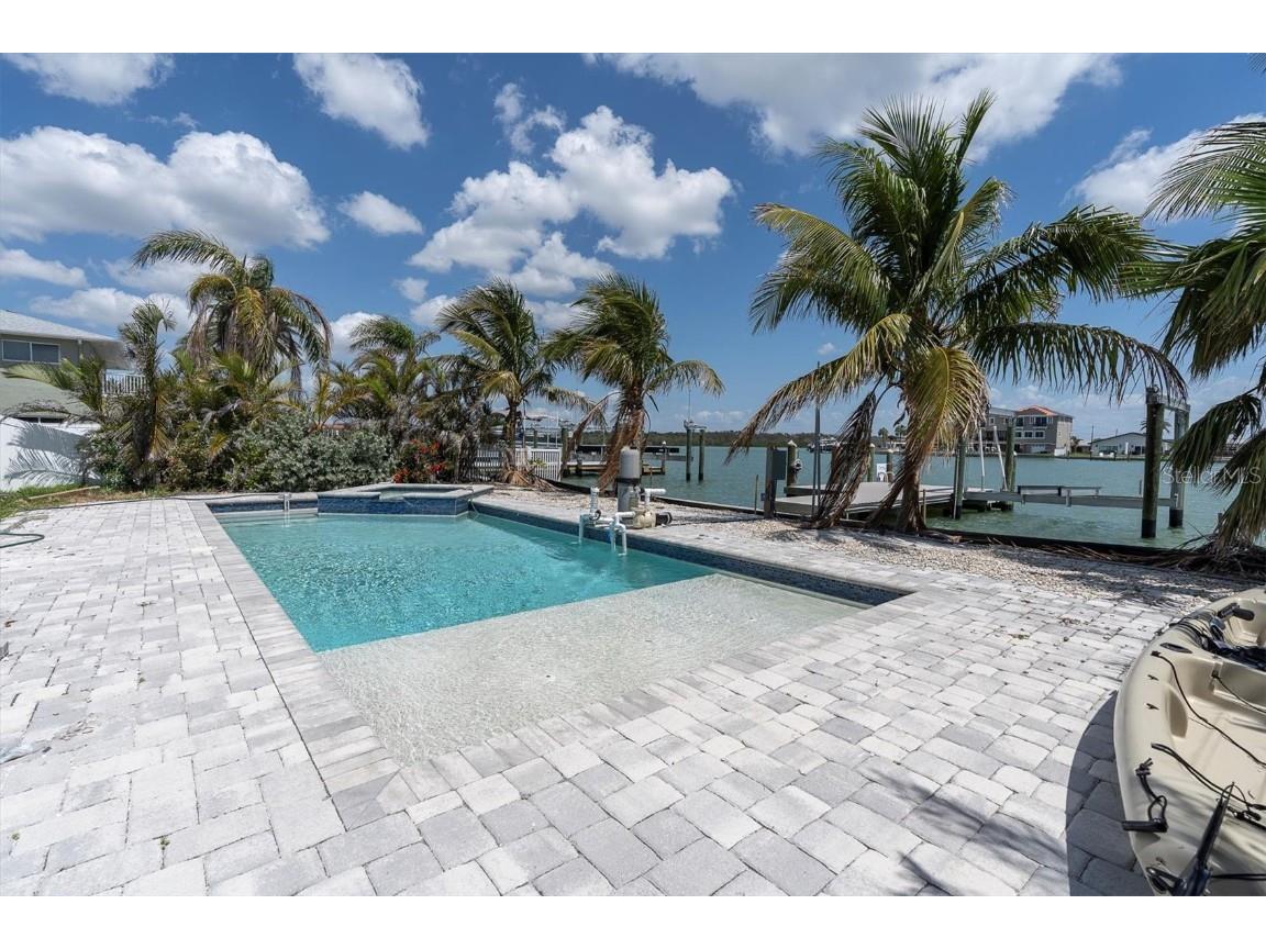 575 Crystal Drive Madeira Beach FL 33708 - BOCA CIEGA BAY TB8361629 image44