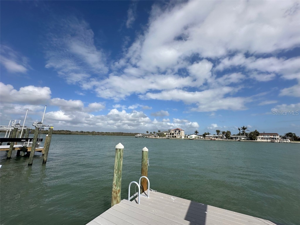 575 Crystal Drive Madeira Beach FL 33708 - BOCA CIEGA BAY TB8365585 image12