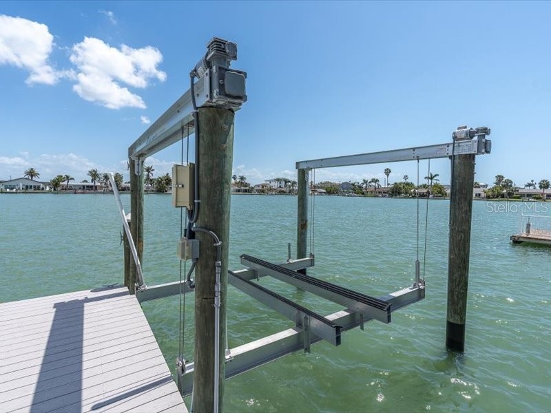 575 Crystal Drive Madeira Beach FL 33708 - BOCA CIEGA BAY TB8365585 image57