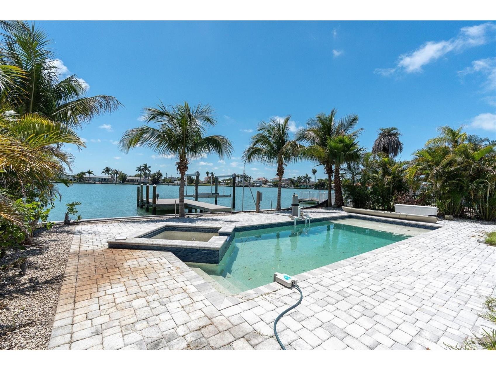 575 Crystal Drive Madeira Beach FL 33708 - BOCA CIEGA BAY TB8525555 image18